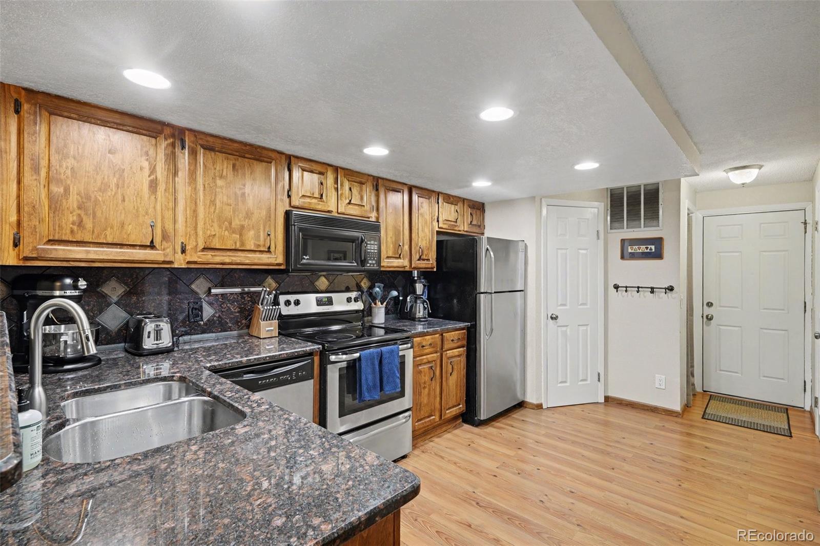 MLS Image #5 for 11575 w 70th place,arvada, Colorado
