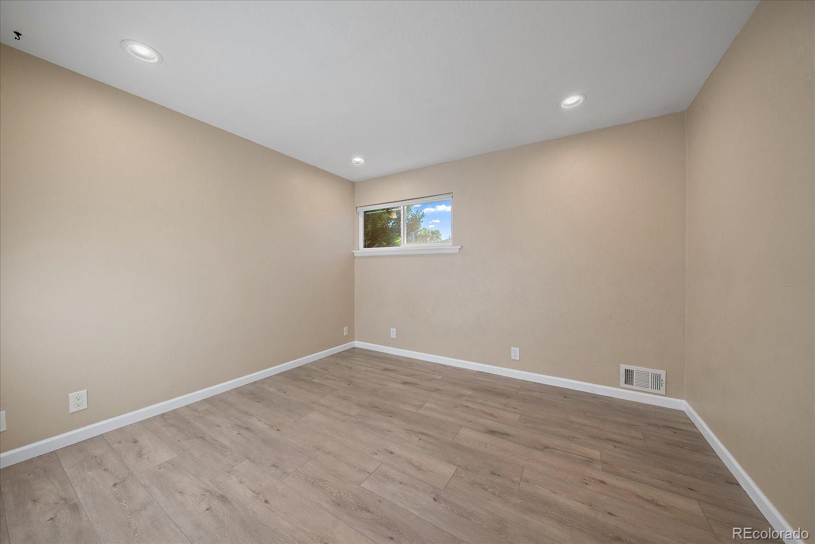 MLS Image #21 for 1181 e costilla avenue,littleton, Colorado