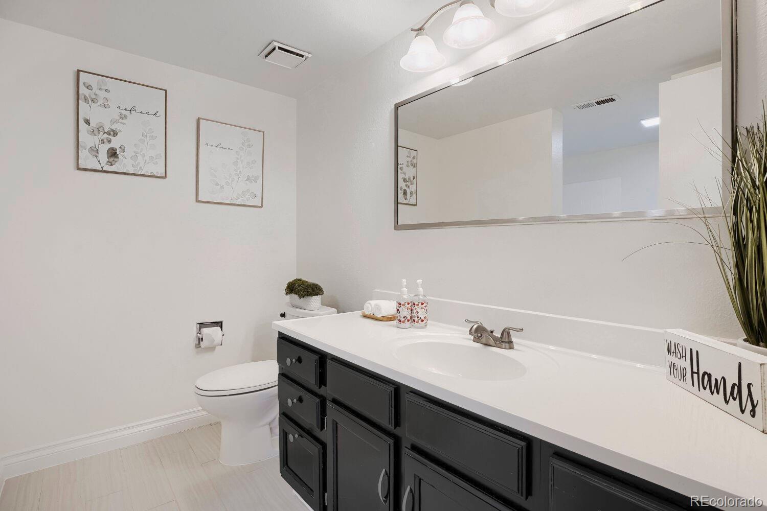 MLS Image #15 for 931 s zeno way,aurora, Colorado