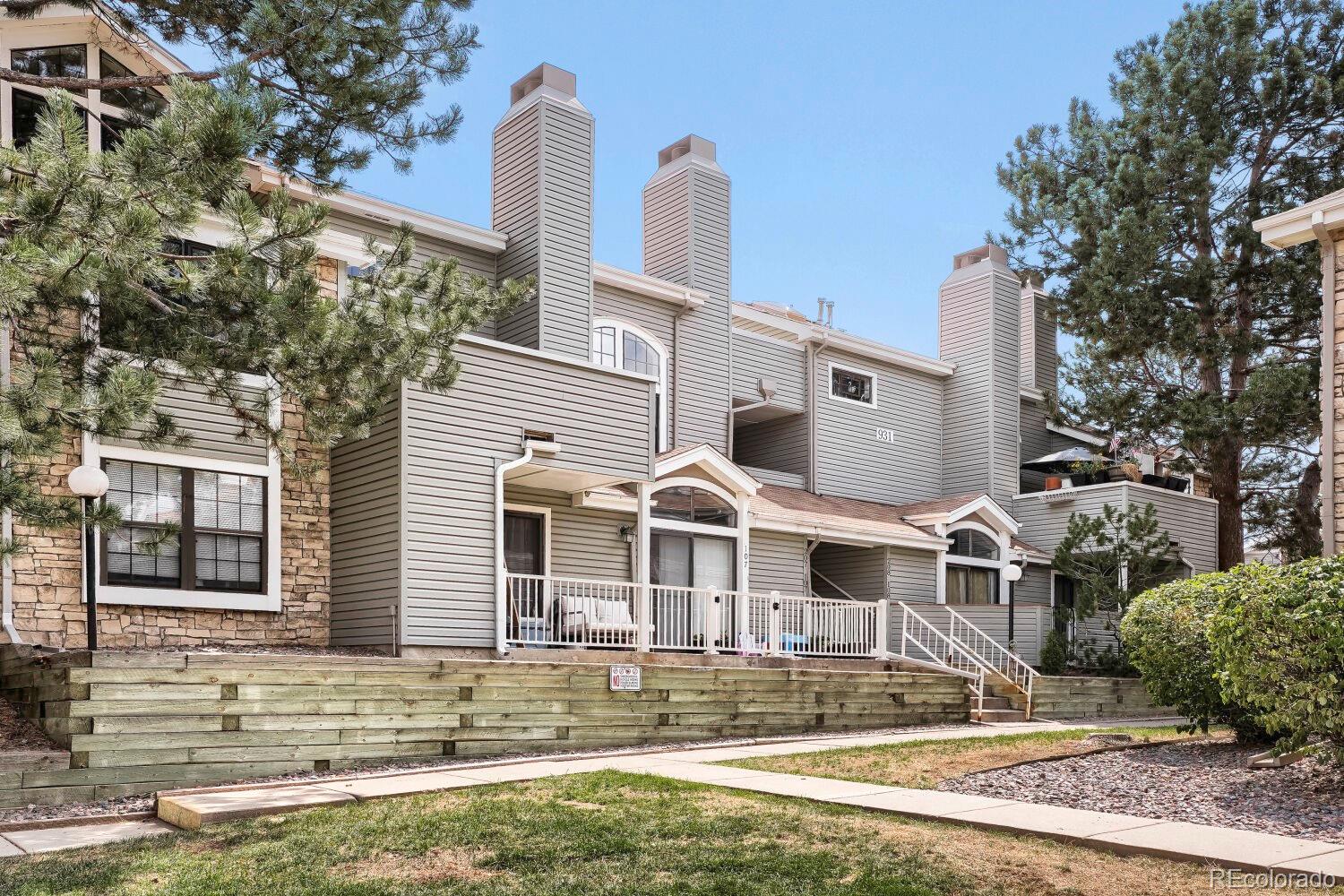 MLS Image #2 for 931 s zeno way,aurora, Colorado