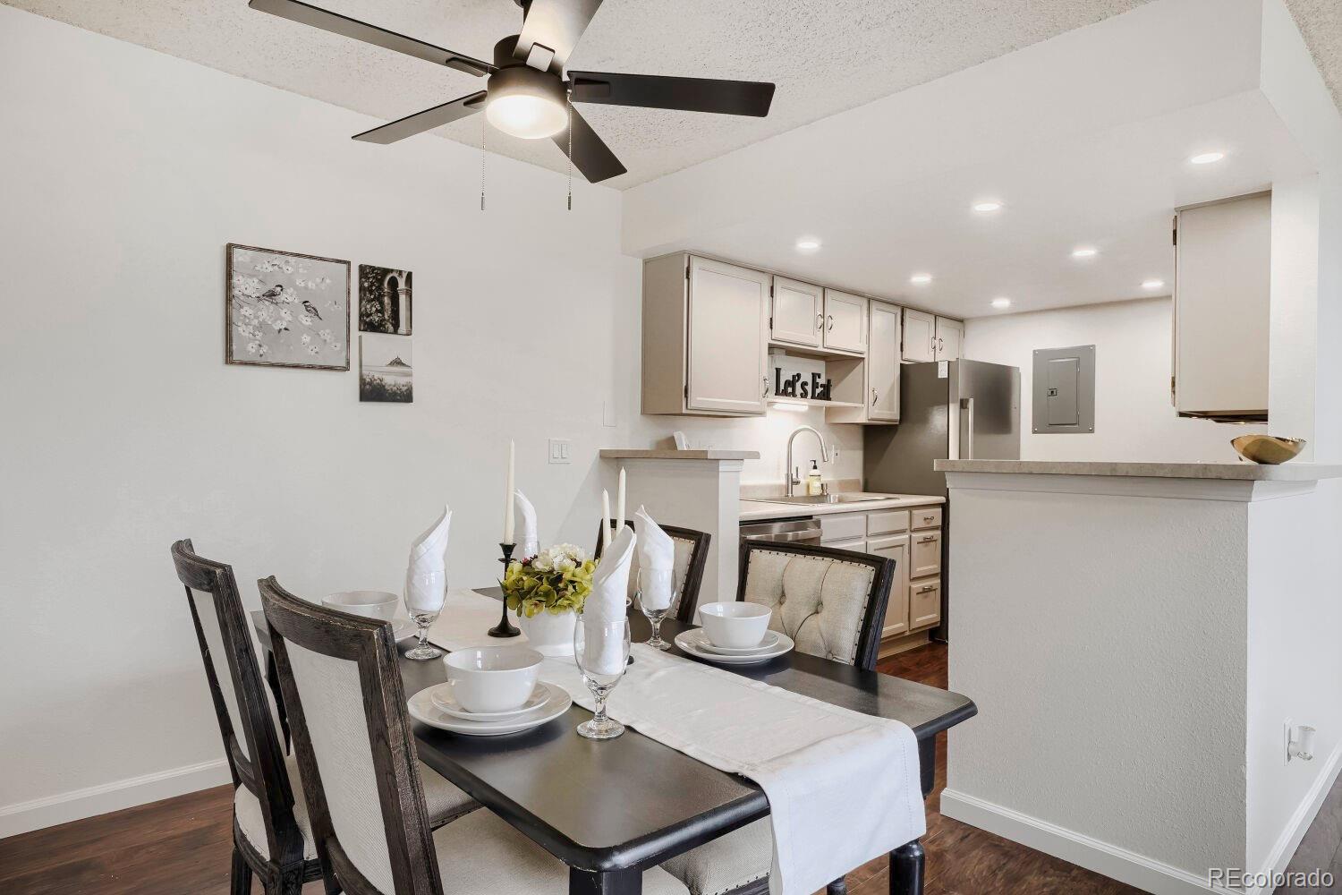 MLS Image #8 for 931 s zeno way,aurora, Colorado