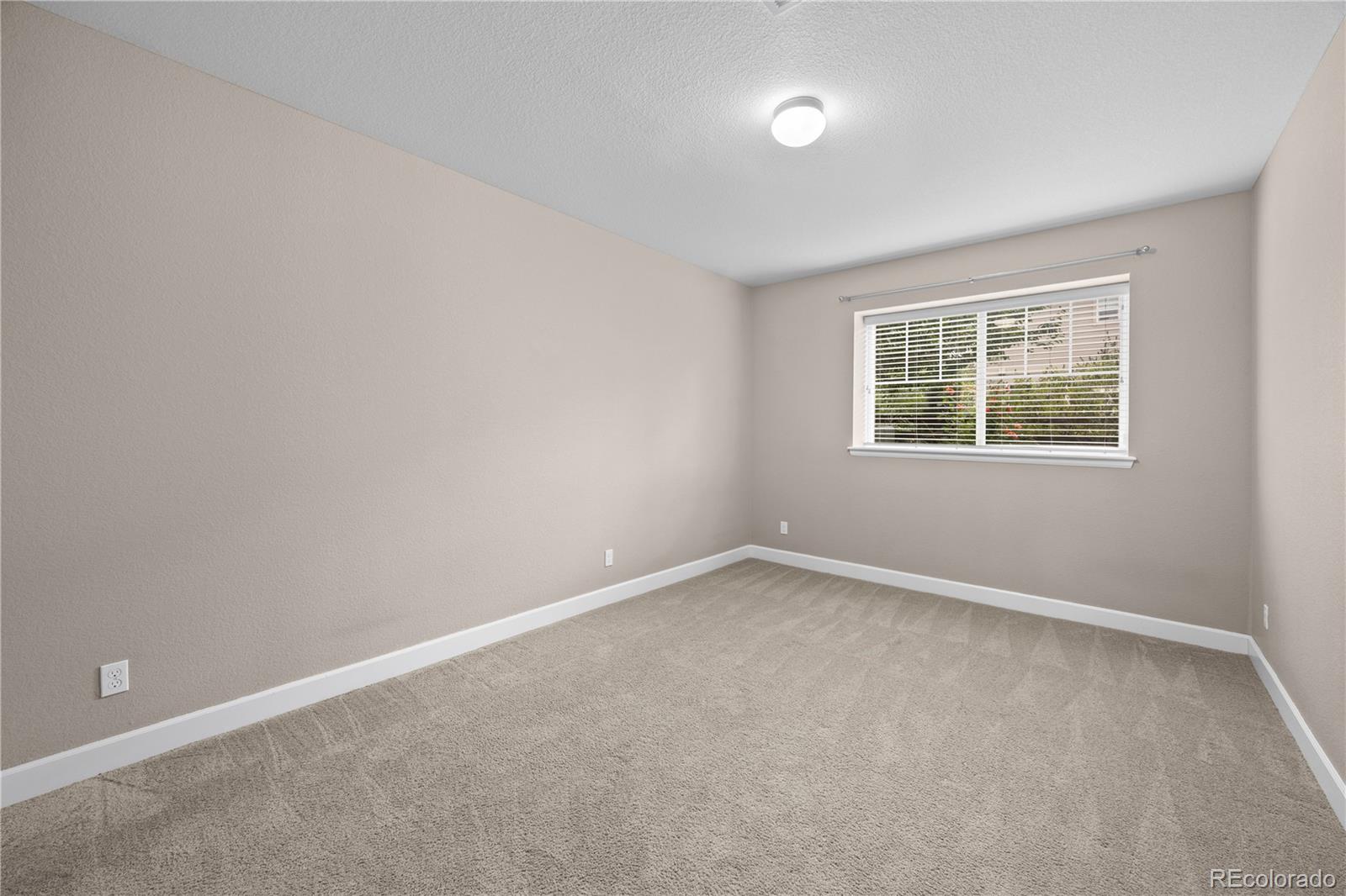 MLS Image #15 for 4961 s versailles circle,aurora, Colorado
