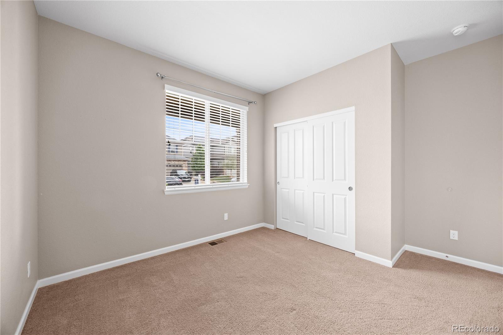 MLS Image #16 for 4961 s versailles circle,aurora, Colorado