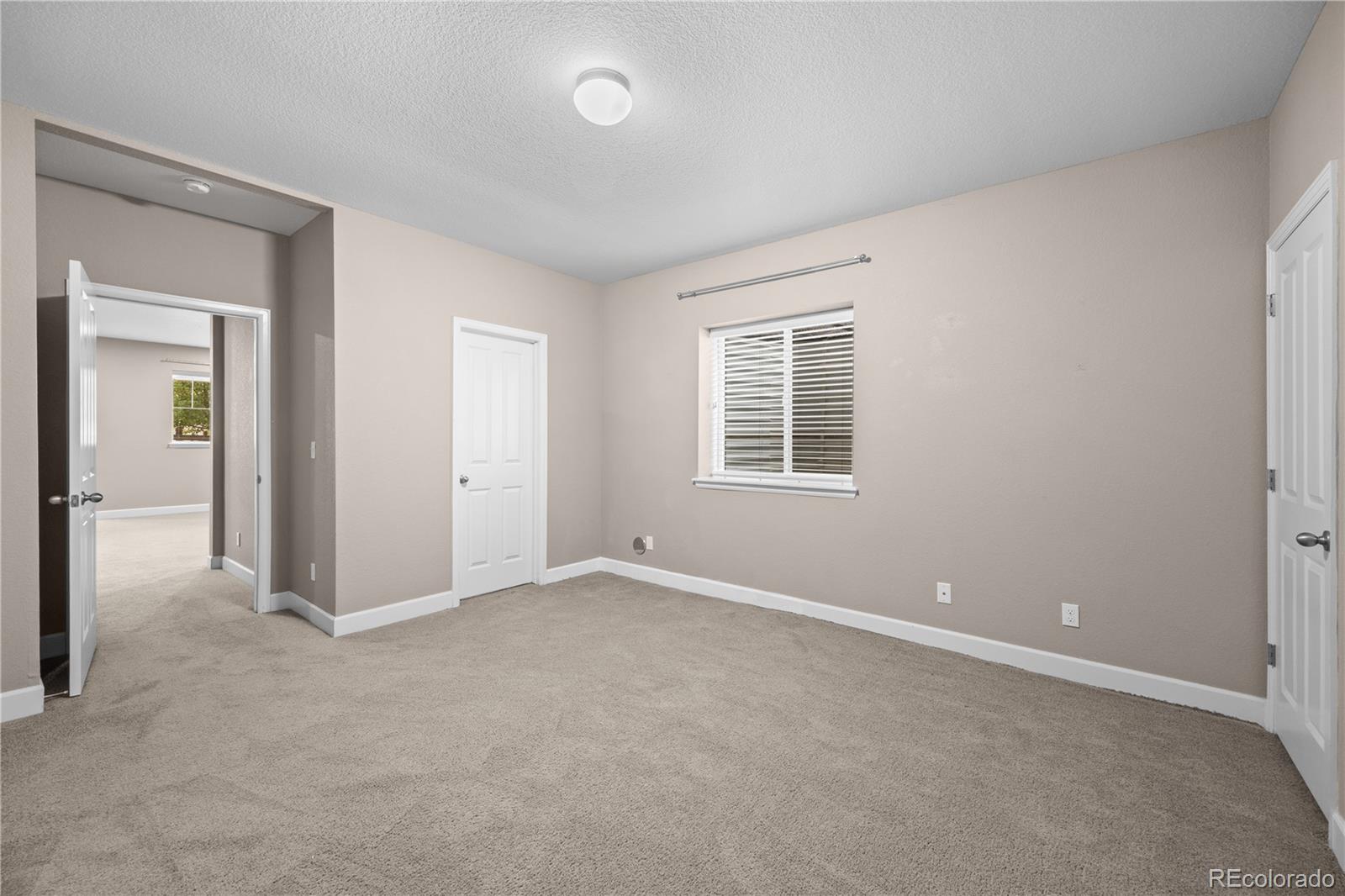 MLS Image #27 for 4961 s versailles circle,aurora, Colorado