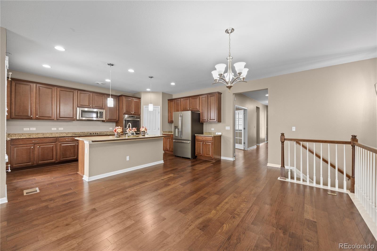 MLS Image #3 for 4961 s versailles circle,aurora, Colorado
