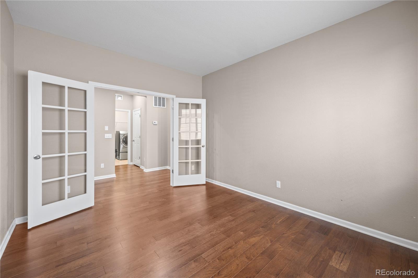 MLS Image #8 for 4961 s versailles circle,aurora, Colorado