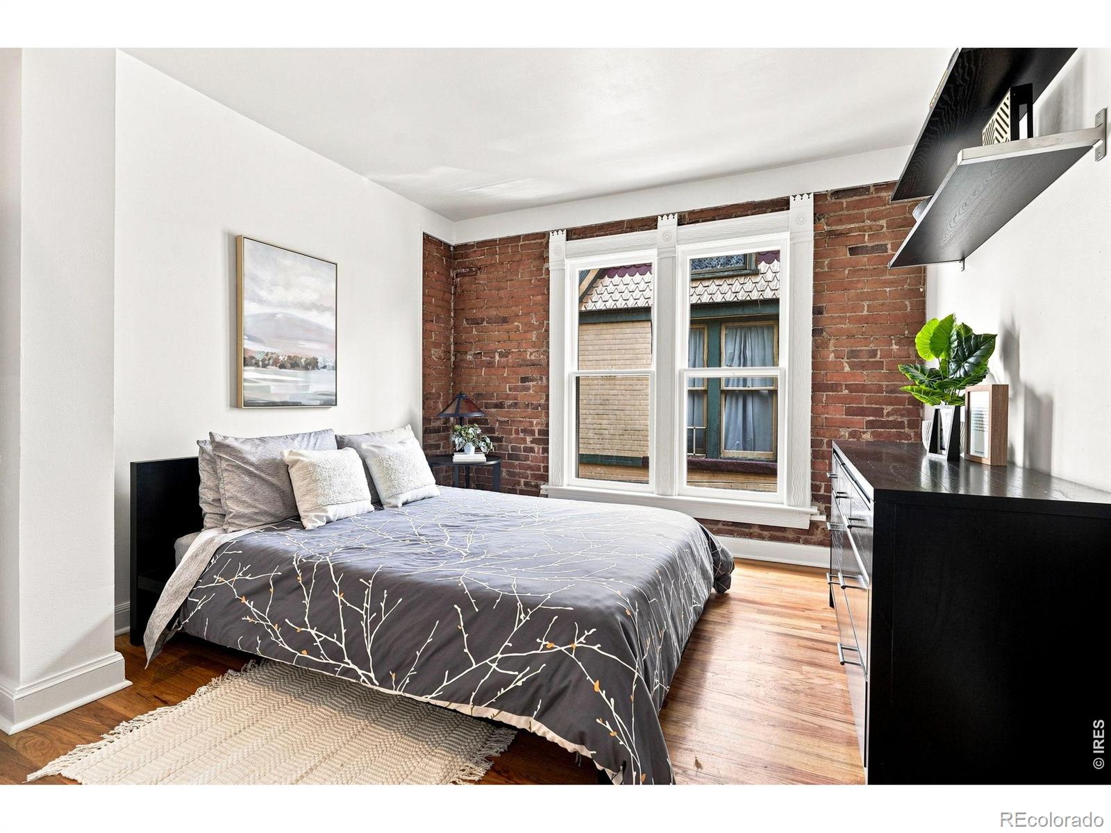 MLS Image #26 for 3319 e 14th avenue,denver, Colorado