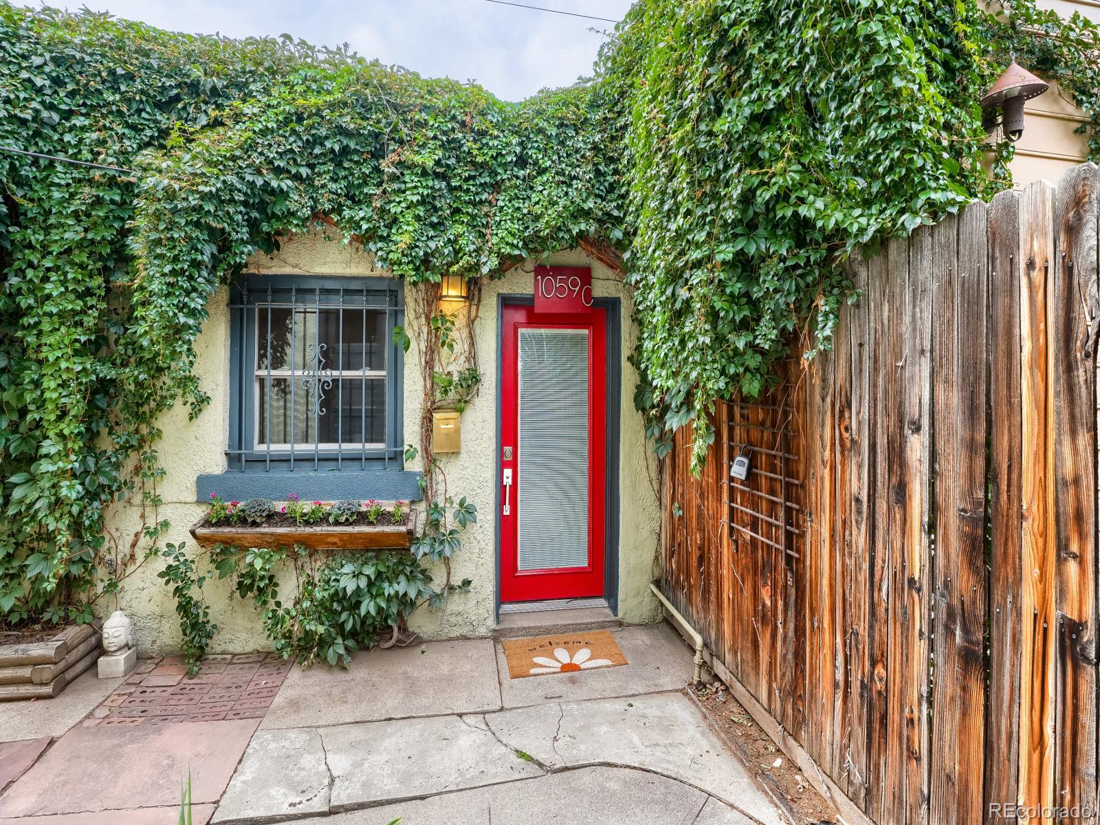 MLS Image #0 for 1059 n emerson street,denver, Colorado