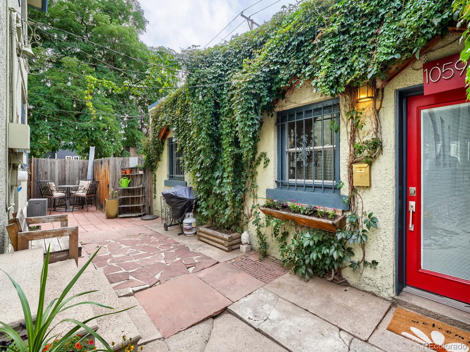 MLS Image #1 for 1059 n emerson street,denver, Colorado