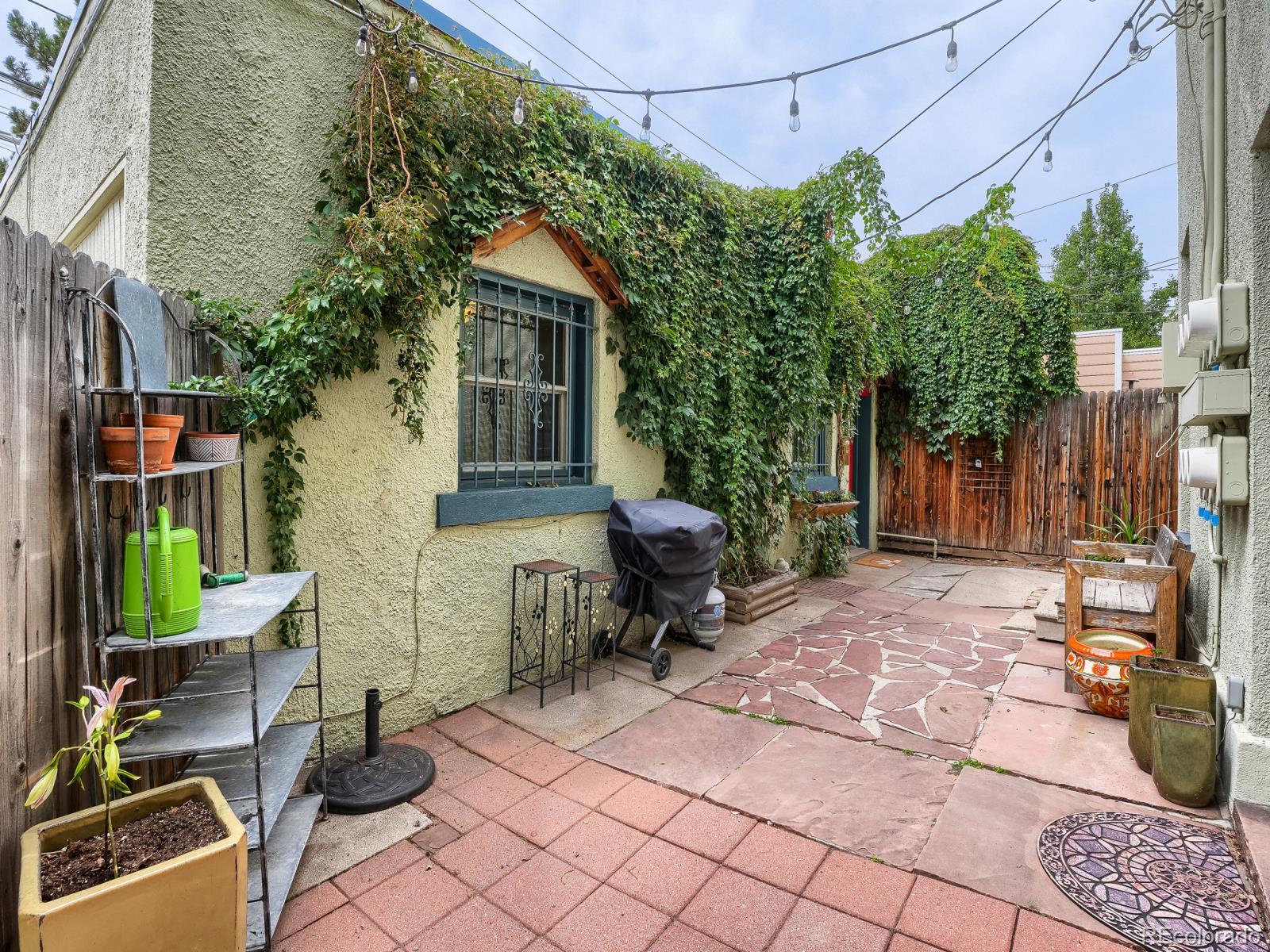 MLS Image #14 for 1059 n emerson street,denver, Colorado