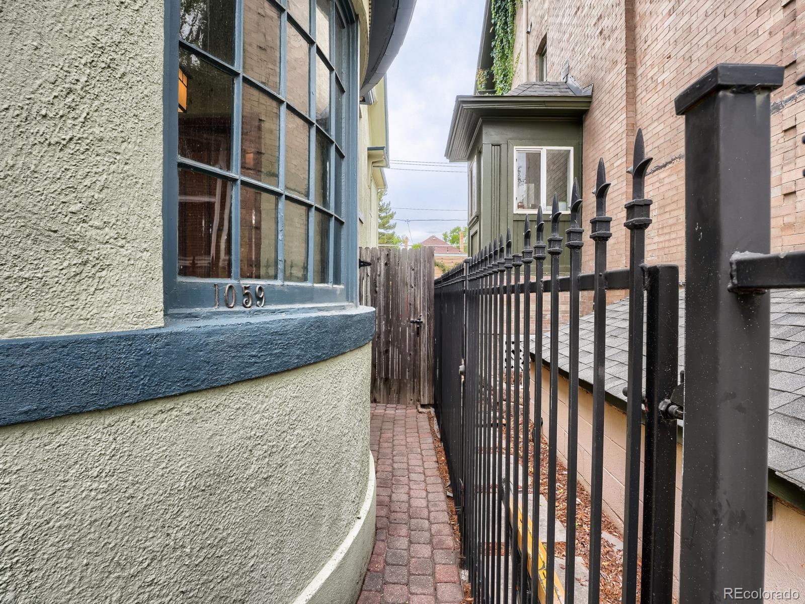 MLS Image #21 for 1059 n emerson street,denver, Colorado
