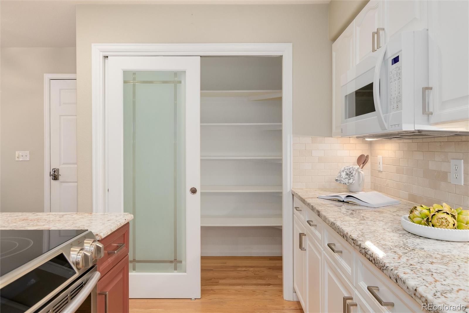 MLS Image #12 for 9476  southern hills circle,lone tree, Colorado