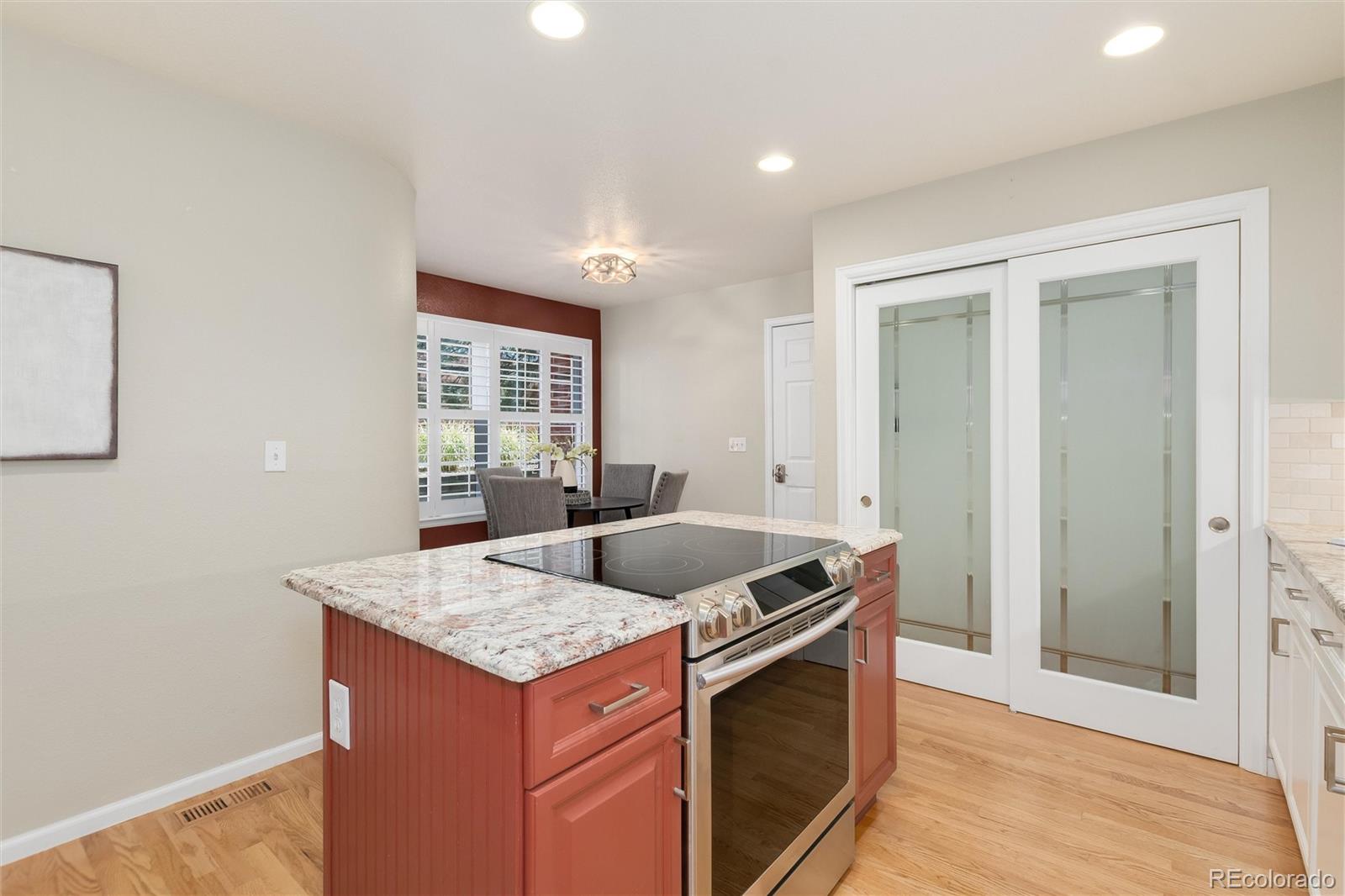 MLS Image #13 for 9476  southern hills circle,lone tree, Colorado