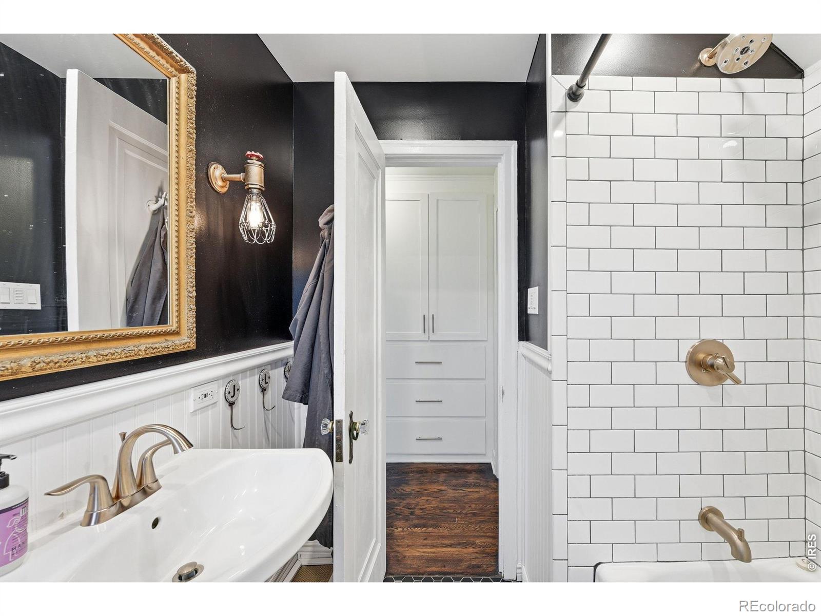 MLS Image #29 for 1533  oneida street,denver, Colorado