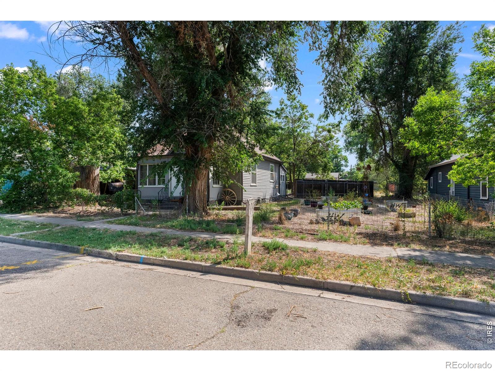 MLS Image #3 for 340  atwood street,longmont, Colorado