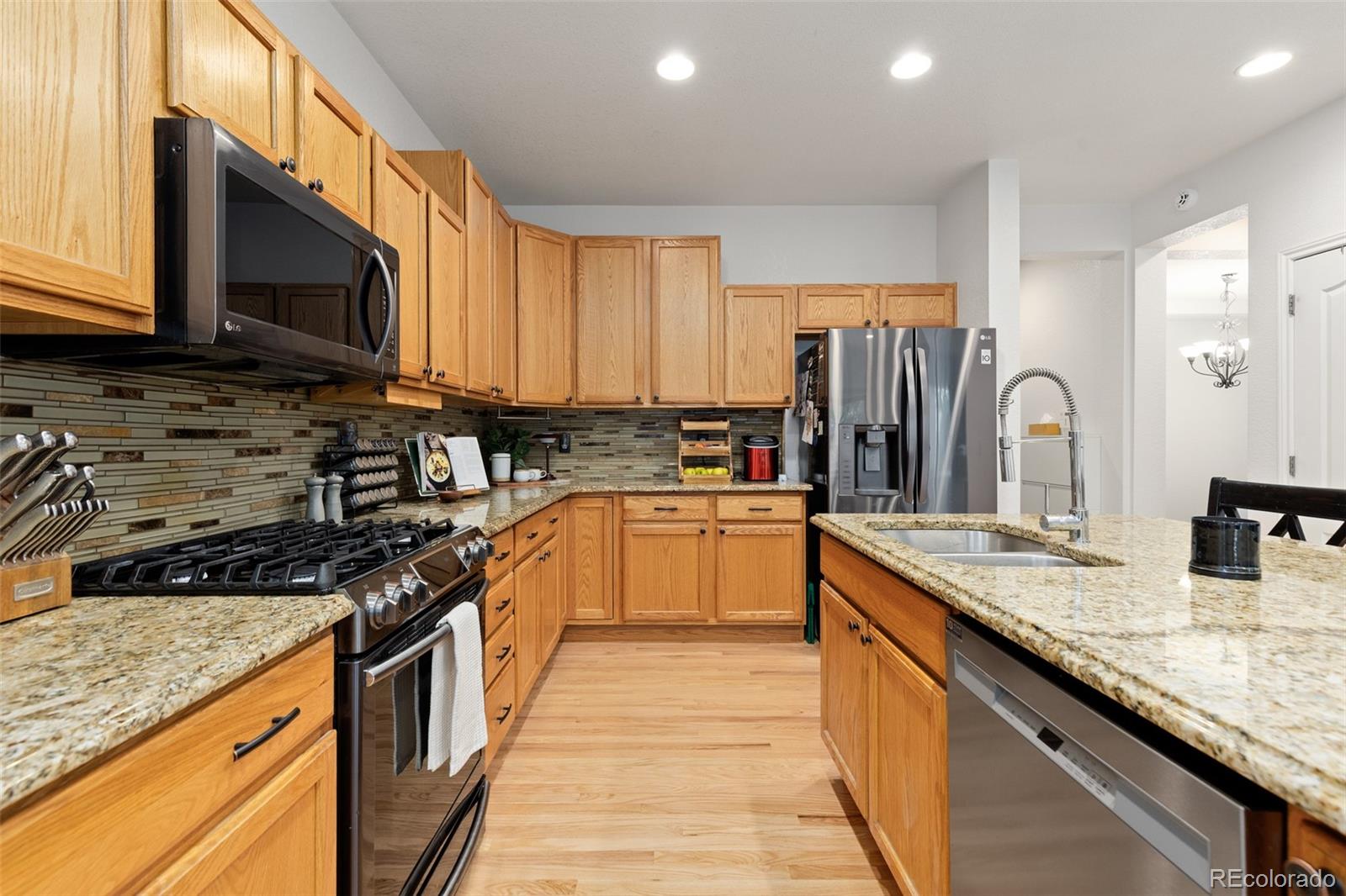 MLS Image #8 for 12205  helena street,commerce city, Colorado