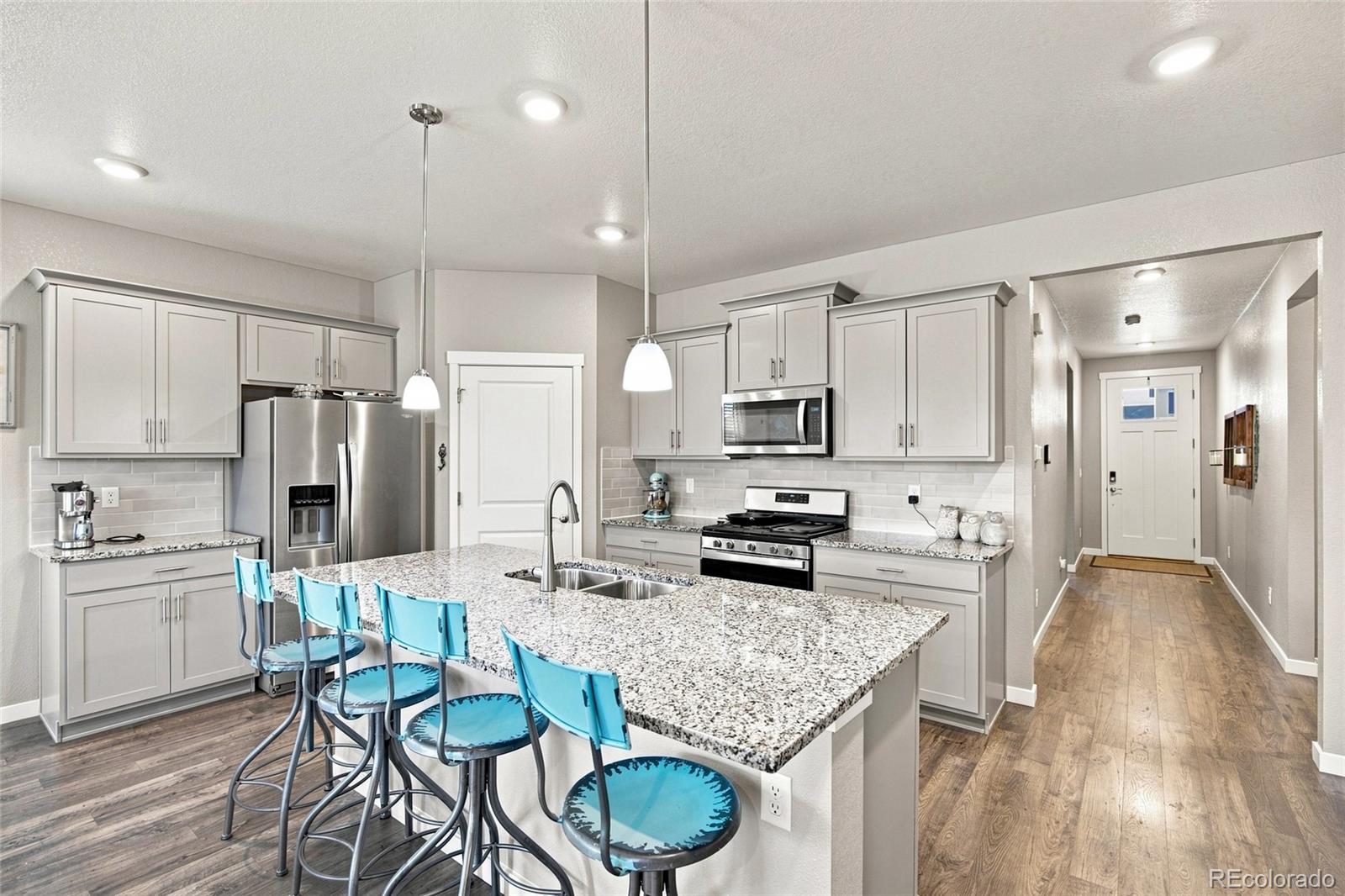 MLS Image #11 for 1496  vantage parkway,berthoud, Colorado