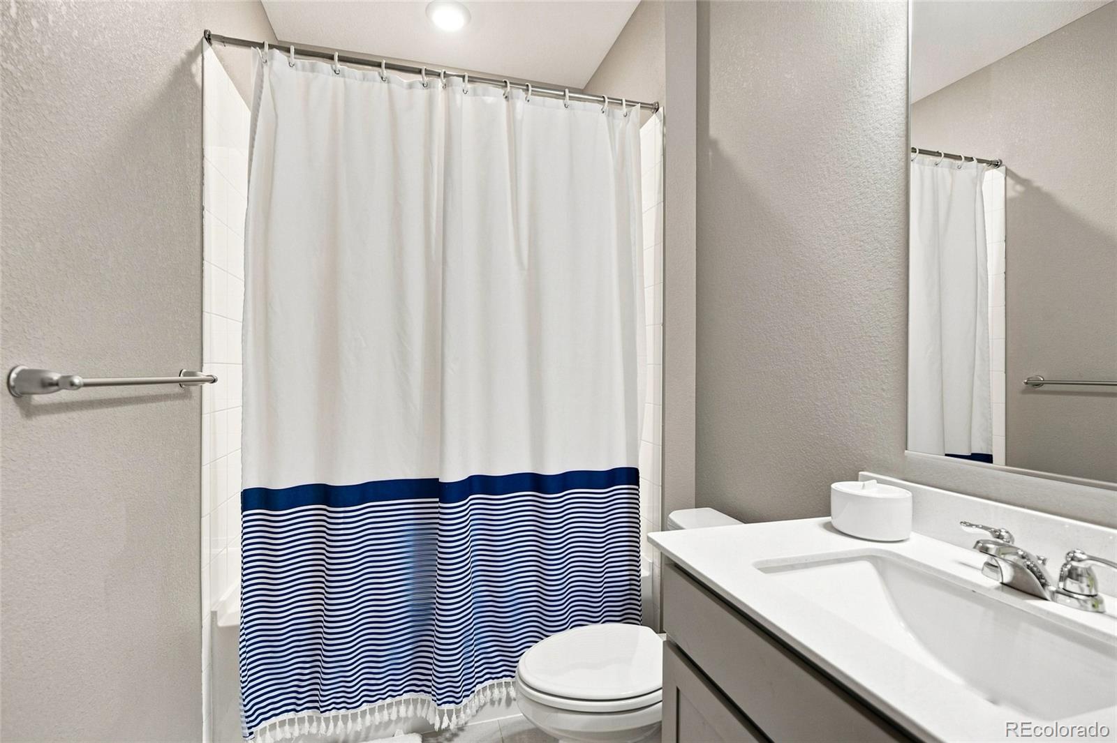 MLS Image #9 for 1496  vantage parkway,berthoud, Colorado