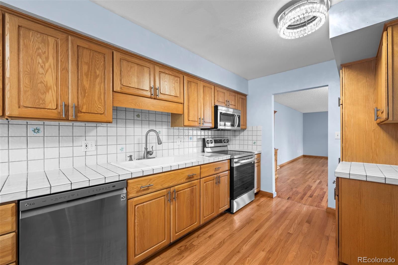 MLS Image #9 for 7449 w maple drive,lakewood, Colorado