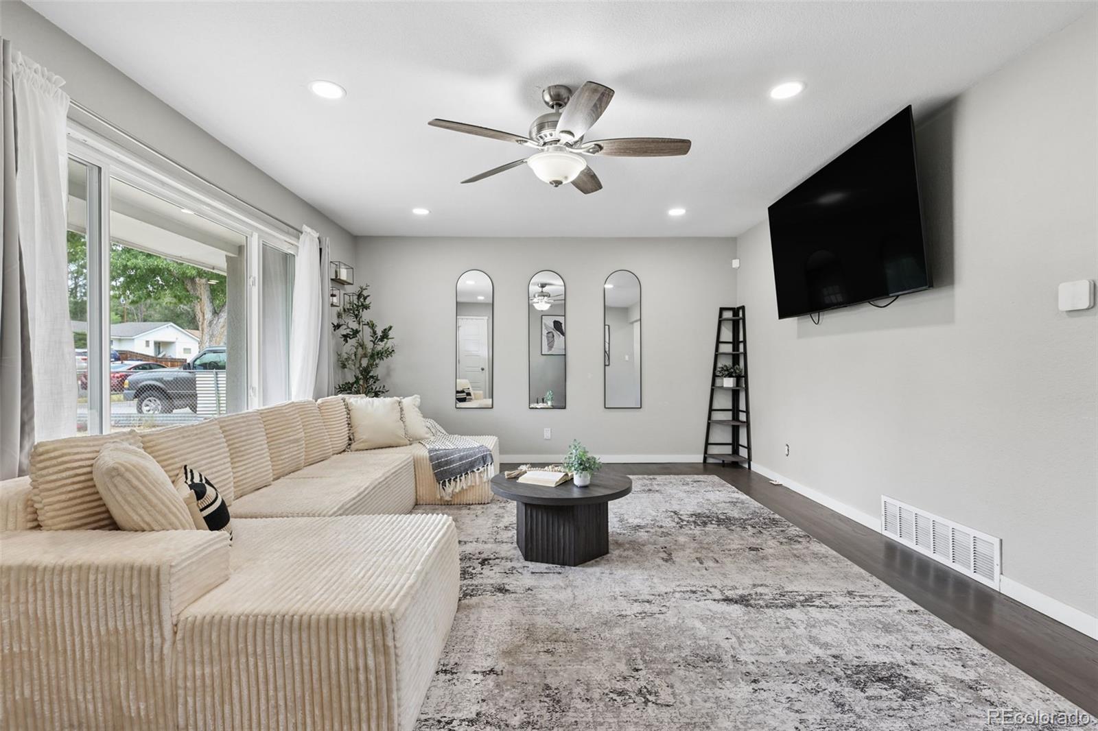 MLS Image #4 for 629  hackberry drive,colorado springs, Colorado