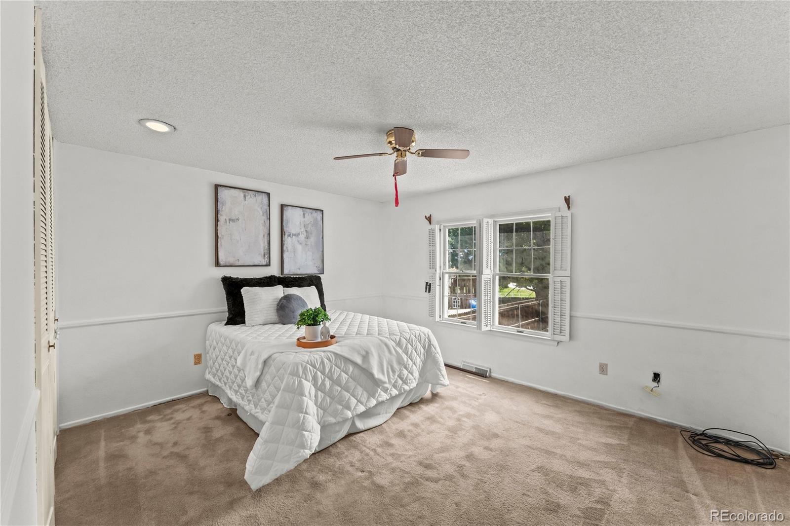 MLS Image #15 for 2591 s eagle circle,aurora, Colorado