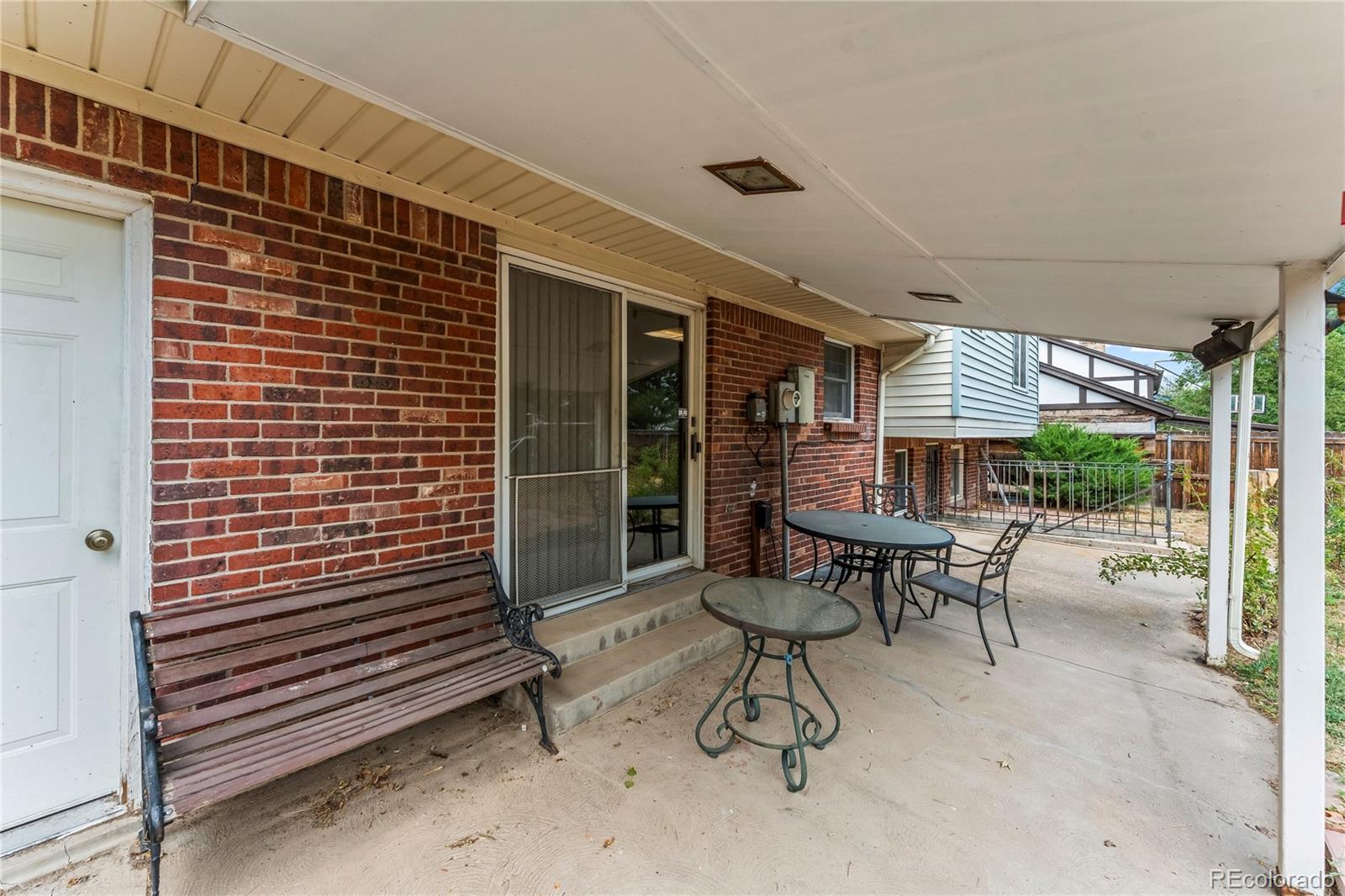 MLS Image #2 for 2591 s eagle circle,aurora, Colorado