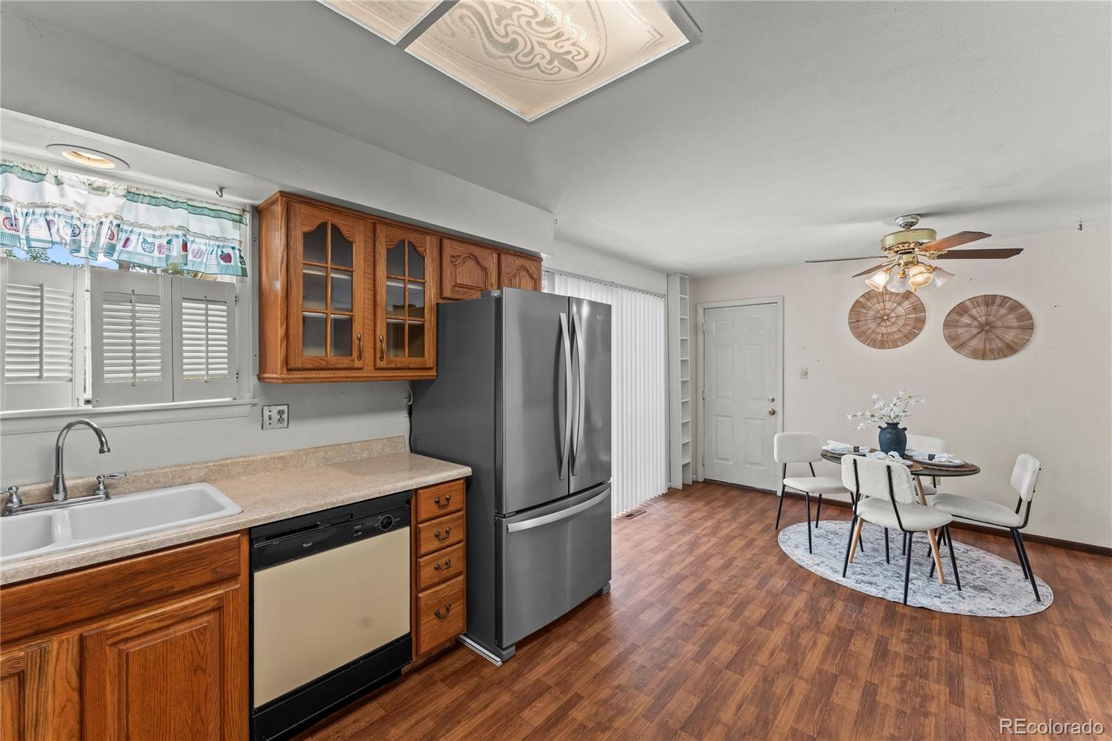 MLS Image #8 for 2591 s eagle circle,aurora, Colorado