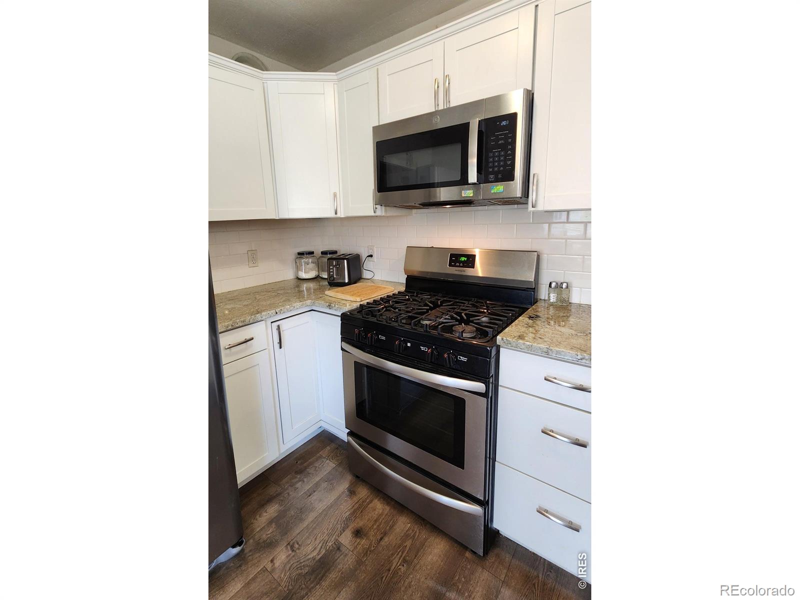 MLS Image #15 for 1002  spruce mountain drive,drake, Colorado