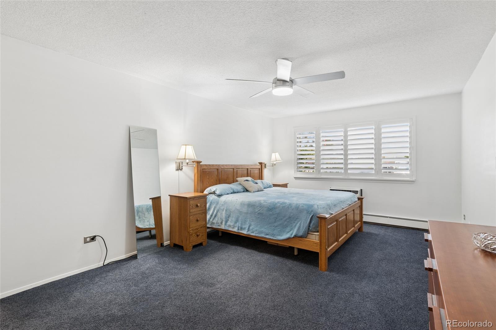 MLS Image #12 for 580 s clinton street 5a,denver, Colorado