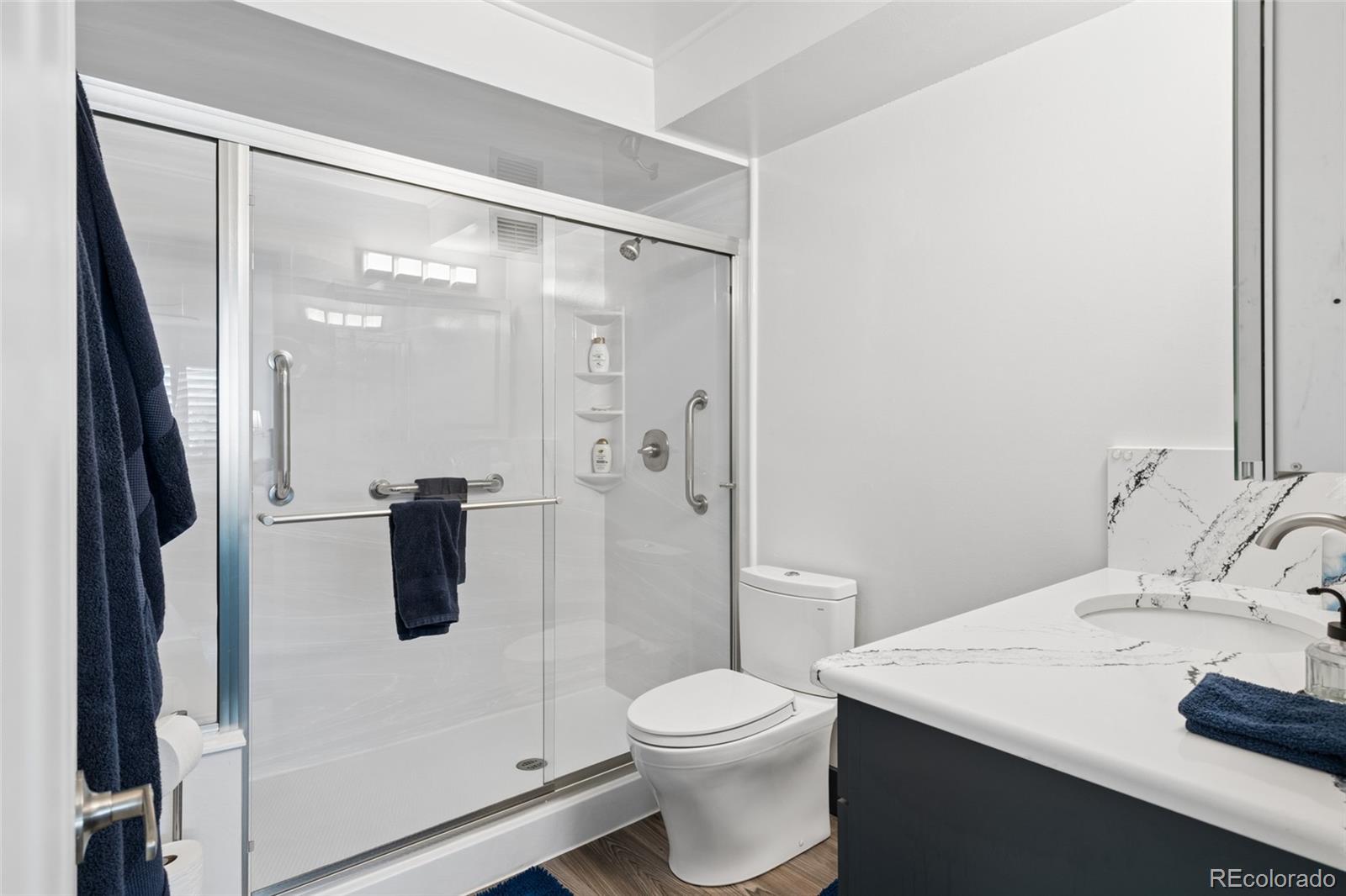 MLS Image #18 for 580 s clinton street 5a,denver, Colorado