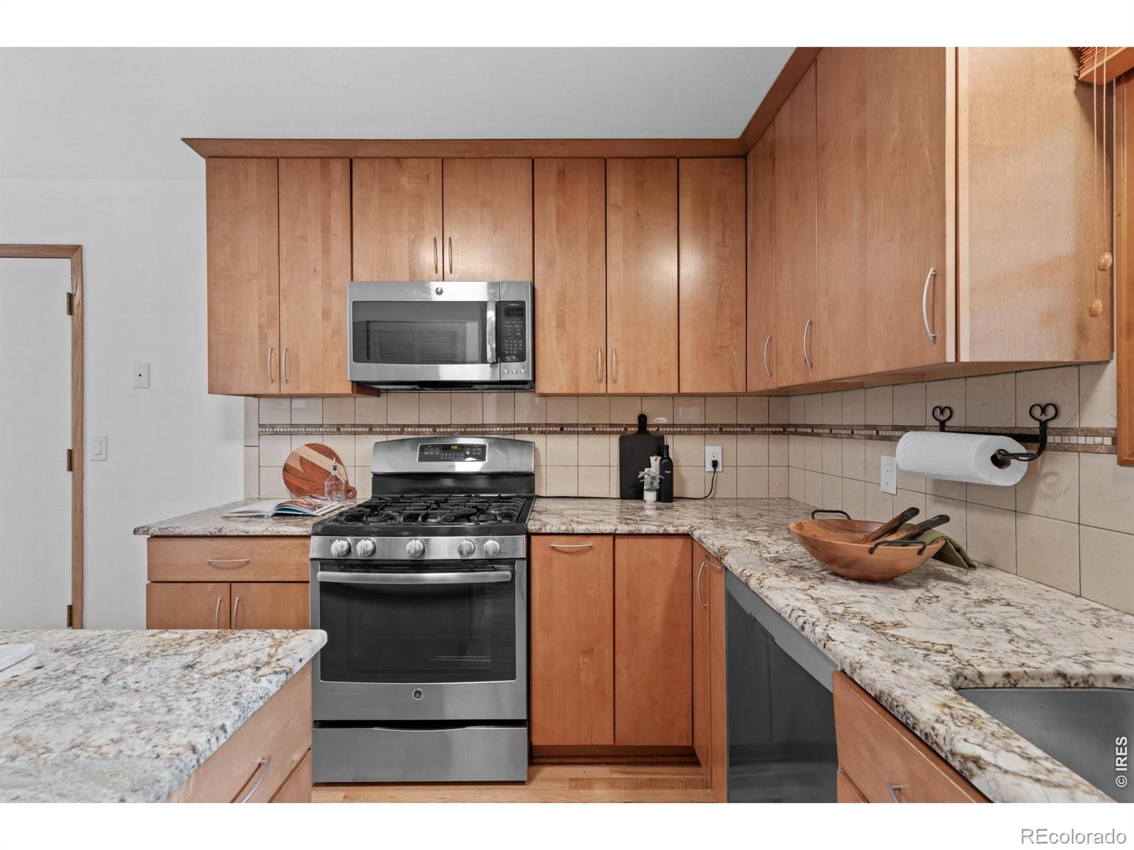 MLS Image #8 for 1685  geneva circle,longmont, Colorado