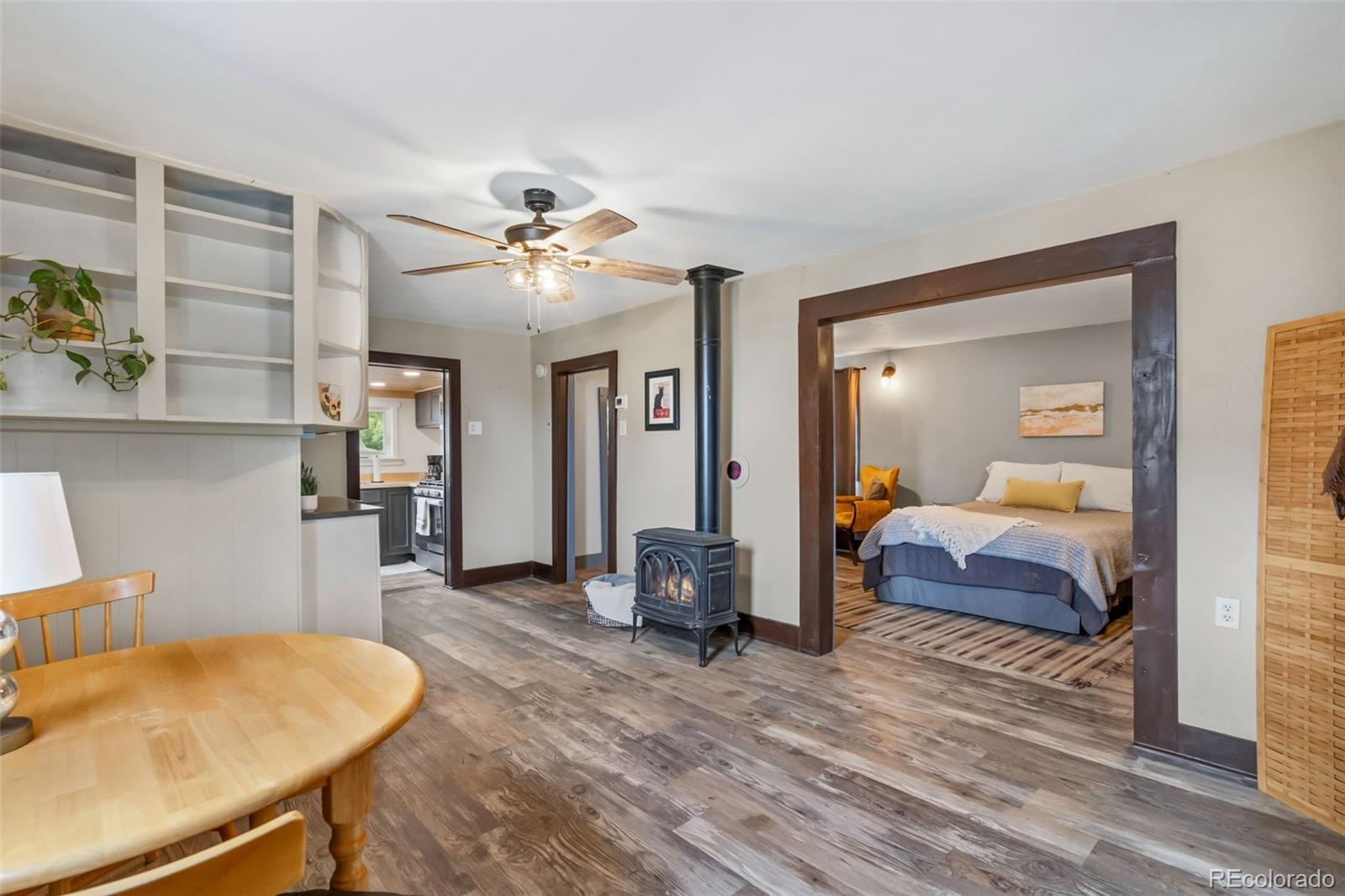MLS Image #9 for 542 e 10th street,loveland, Colorado
