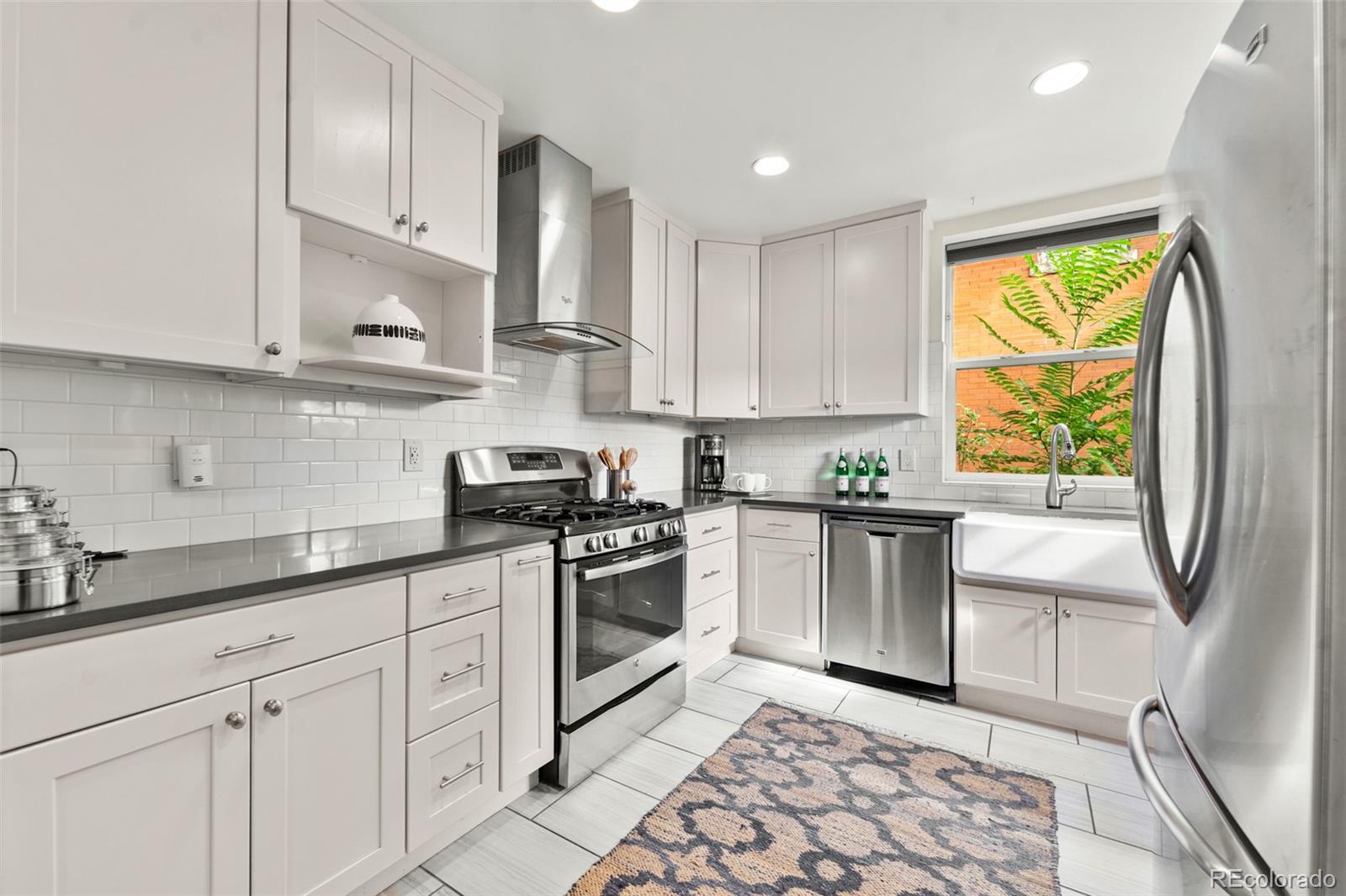 MLS Image #15 for 1516  cook street,denver, Colorado