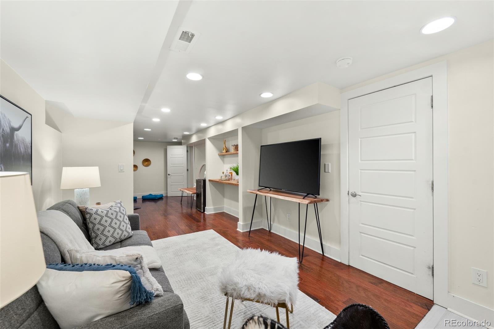 MLS Image #30 for 1516  cook street,denver, Colorado