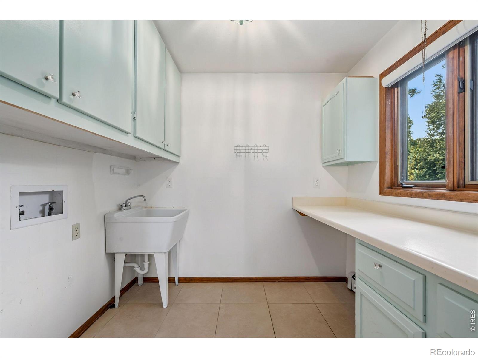MLS Image #33 for 1916  pawnee drive,fort collins, Colorado