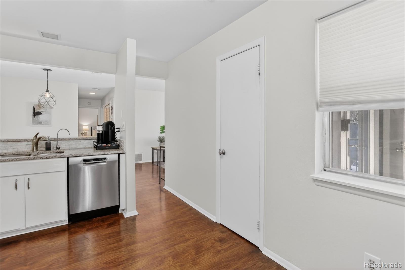 MLS Image #10 for 7205 s gaylord street f15,centennial, Colorado