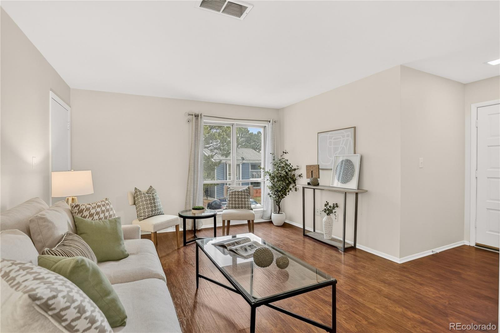 MLS Image #3 for 7205 s gaylord street f15,centennial, Colorado