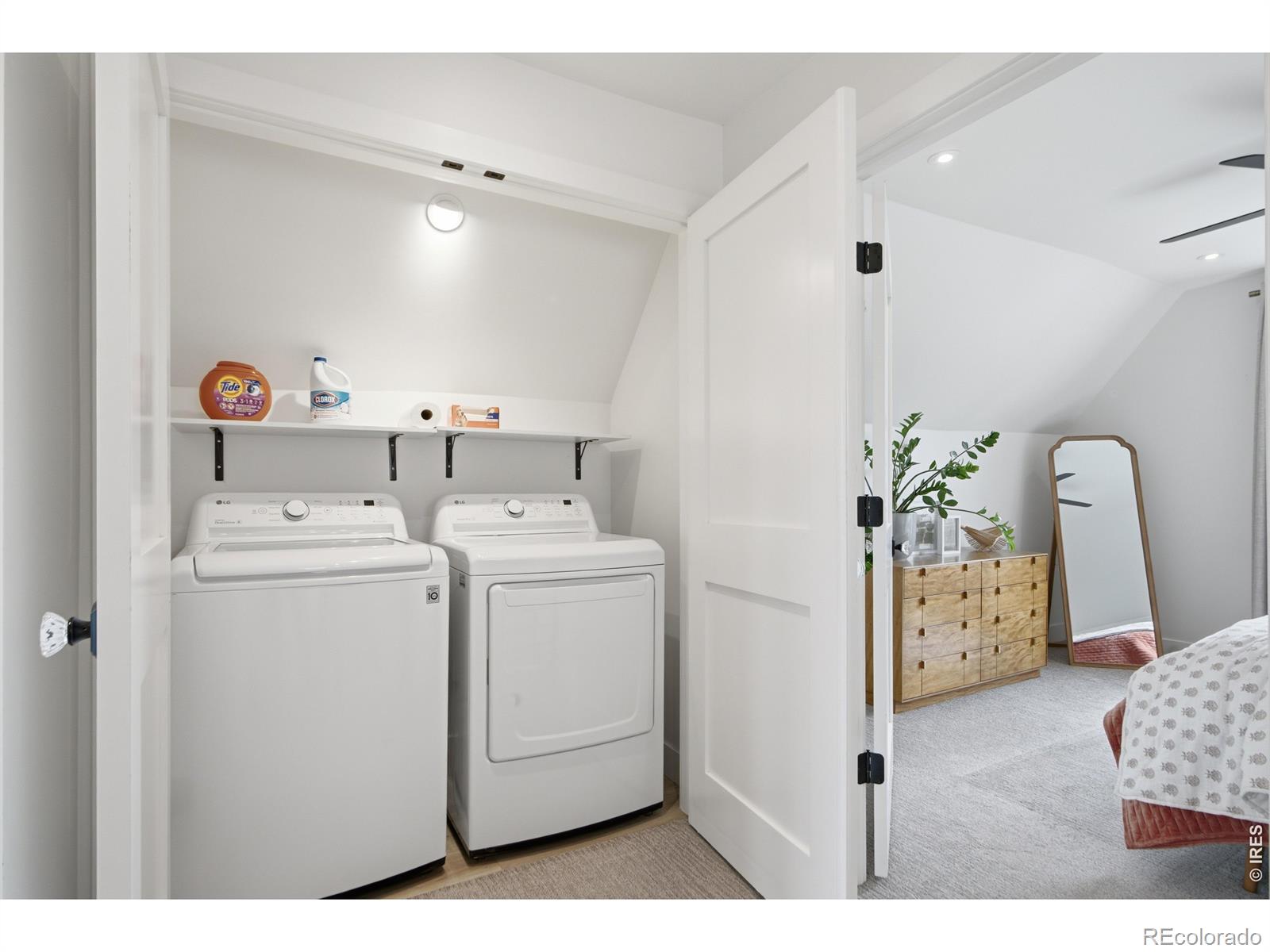 MLS Image #24 for 1419 s acoma street,denver, Colorado