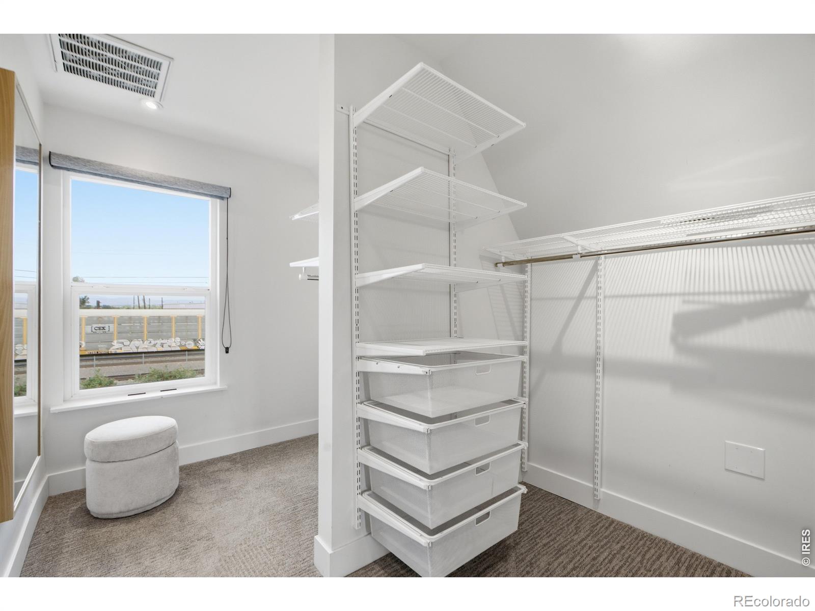 MLS Image #29 for 1419 s acoma street,denver, Colorado