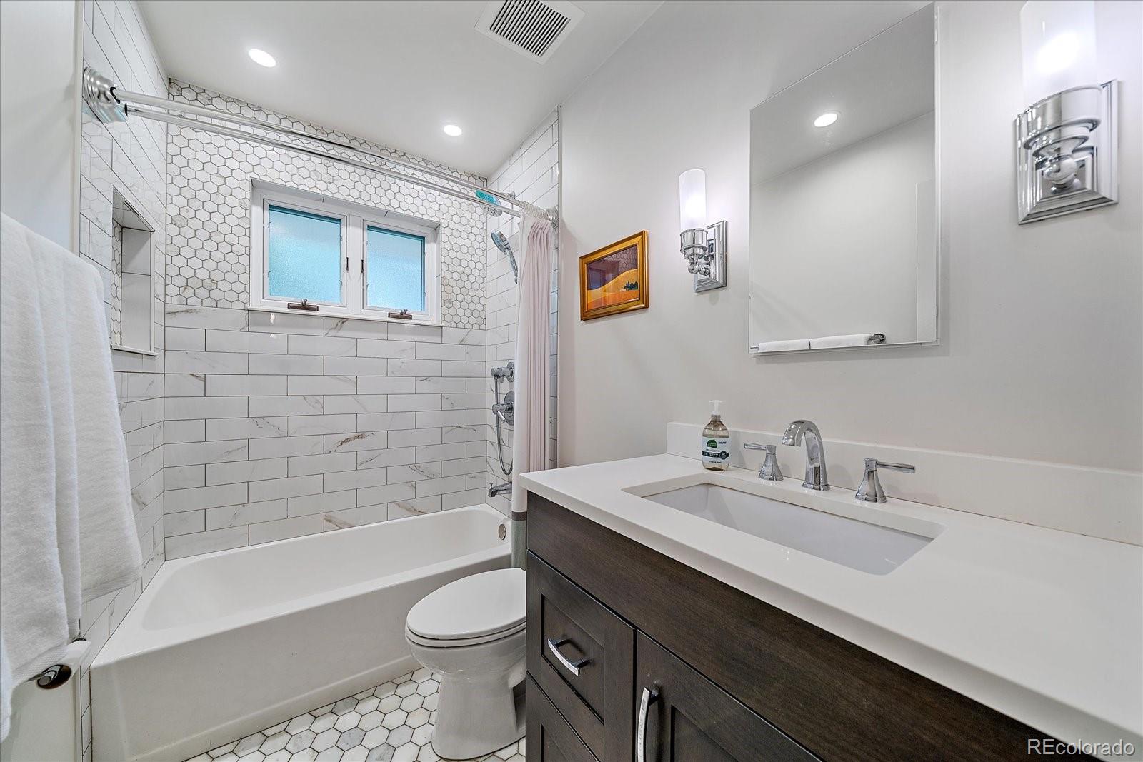 MLS Image #15 for 6046 s valleyview street,littleton, Colorado