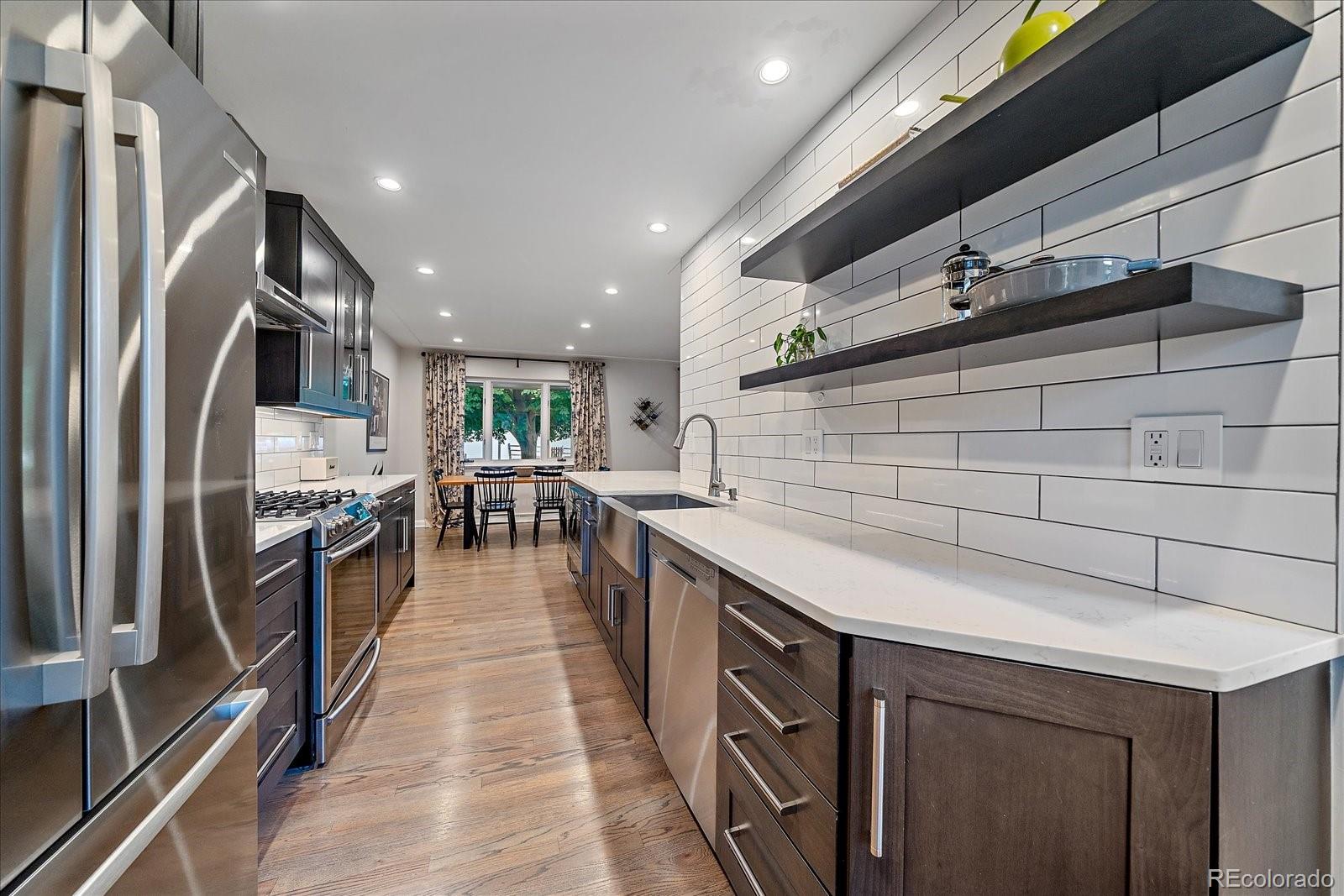 MLS Image #18 for 6046 s valleyview street,littleton, Colorado