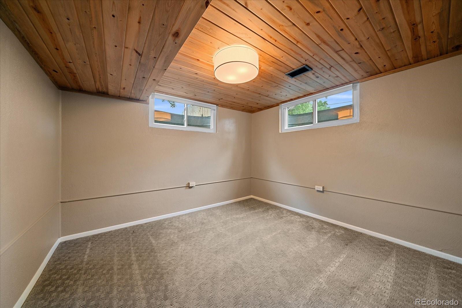 MLS Image #23 for 6046 s valleyview street,littleton, Colorado