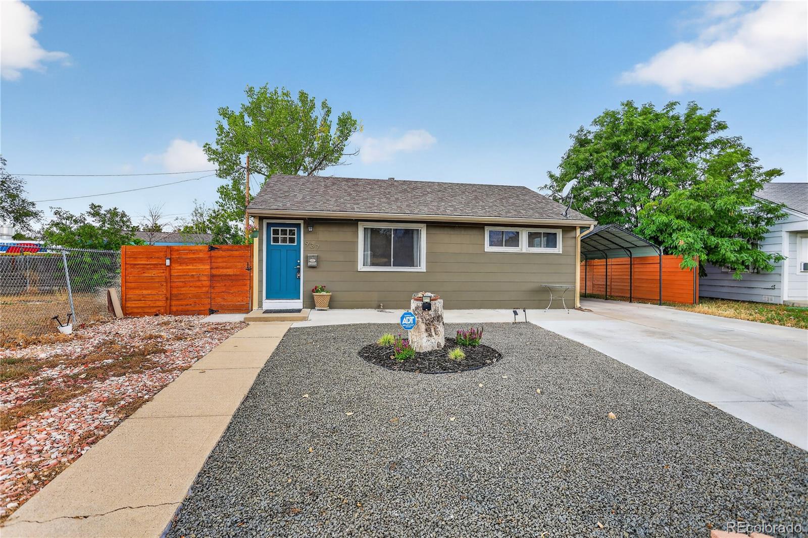 MLS Image #2 for 937  kramer court,aurora, Colorado