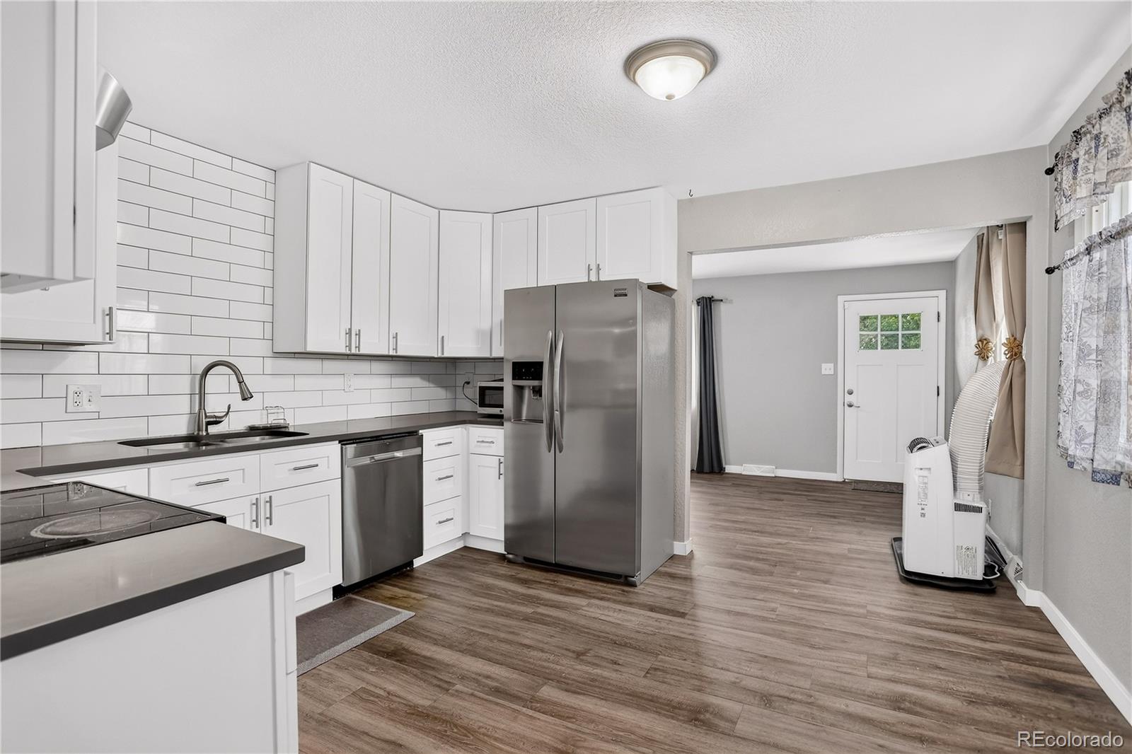 MLS Image #6 for 937  kramer court,aurora, Colorado
