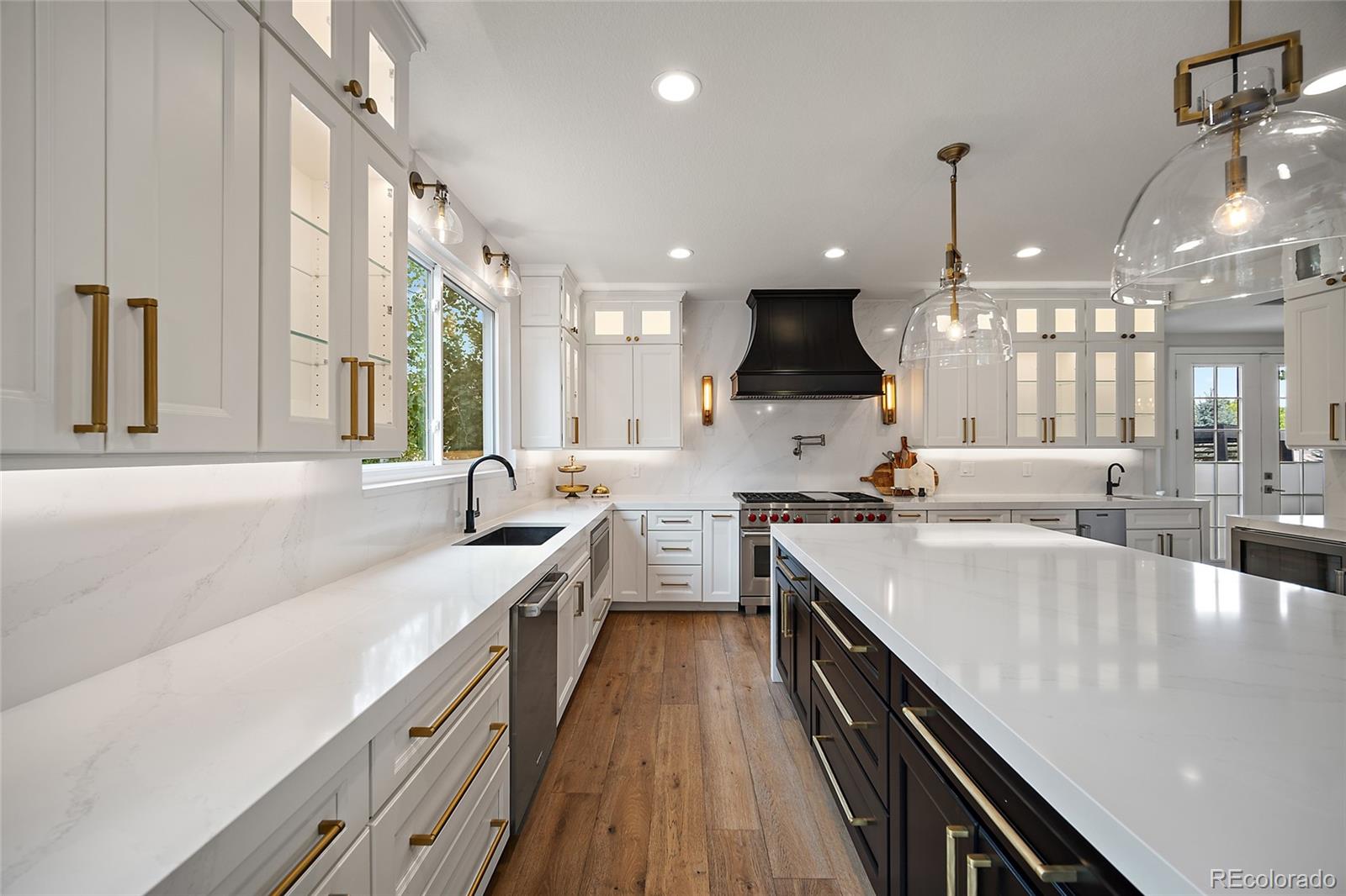 MLS Image #5 for 11940 e lake court,englewood, Colorado