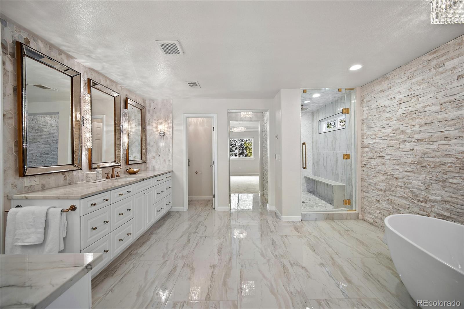 MLS Image #9 for 11940 e lake court,englewood, Colorado