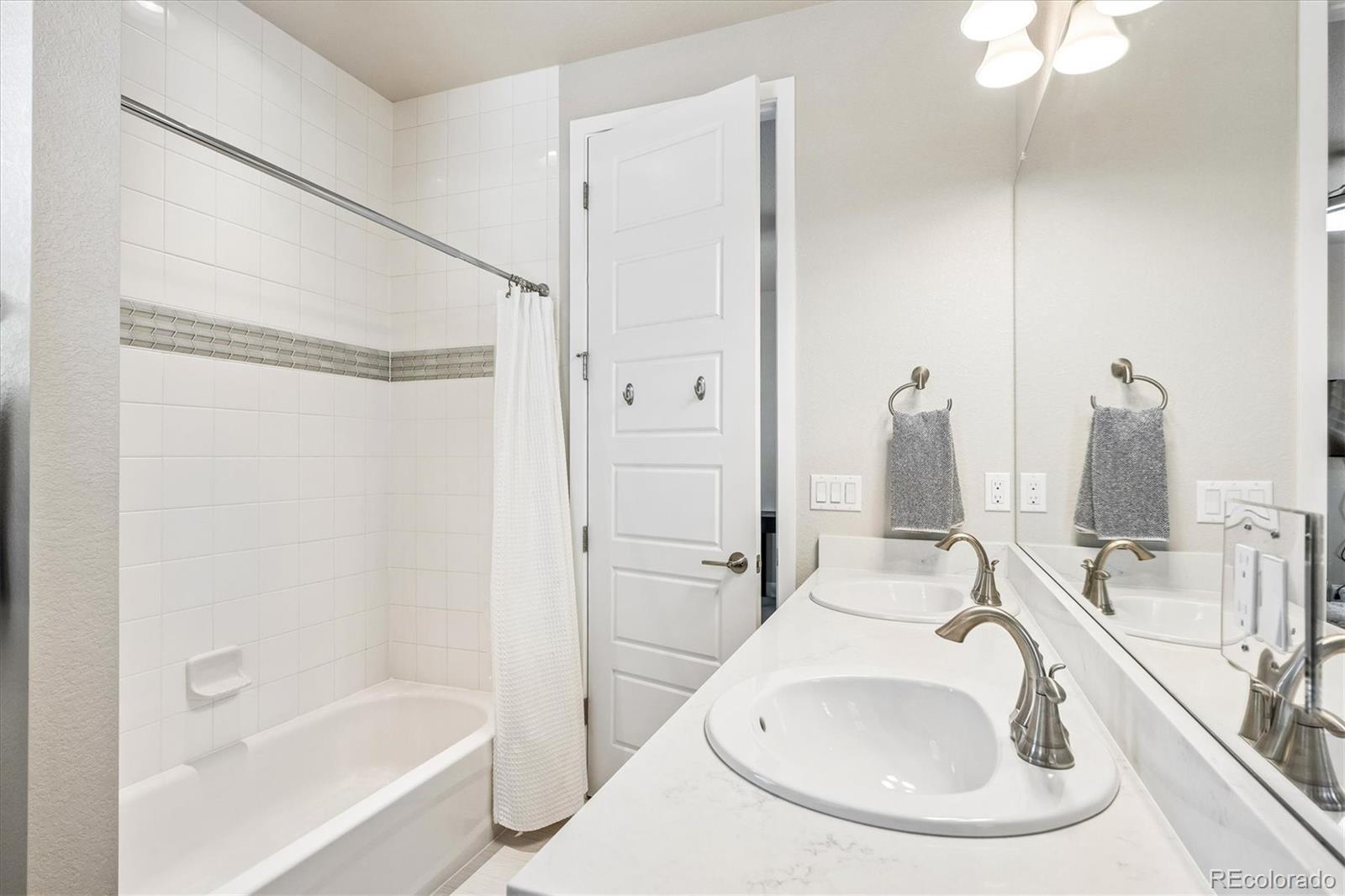 MLS Image #25 for 10425  maplebrook way,highlands ranch, Colorado