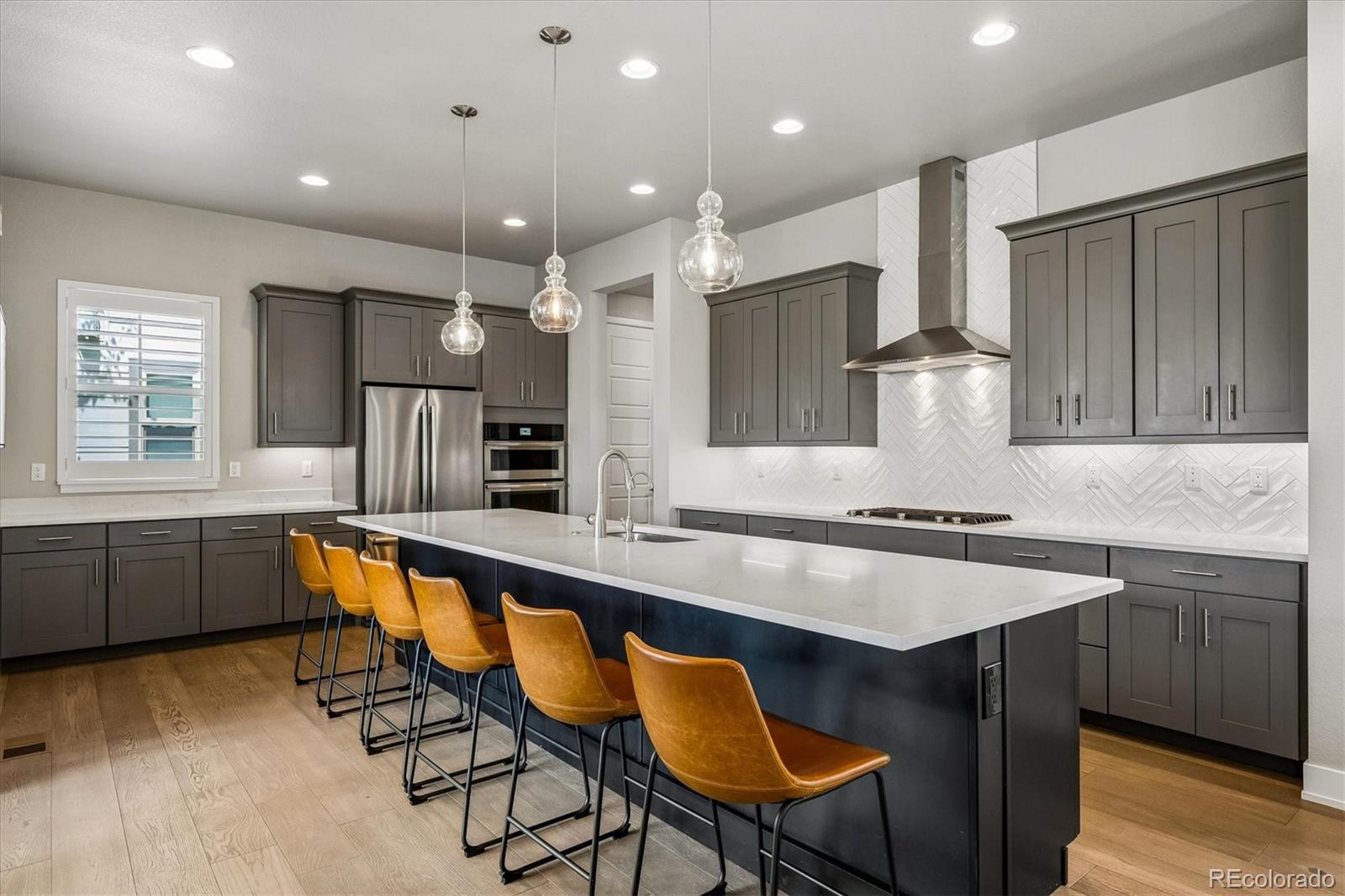 MLS Image #4 for 10425  maplebrook way,highlands ranch, Colorado