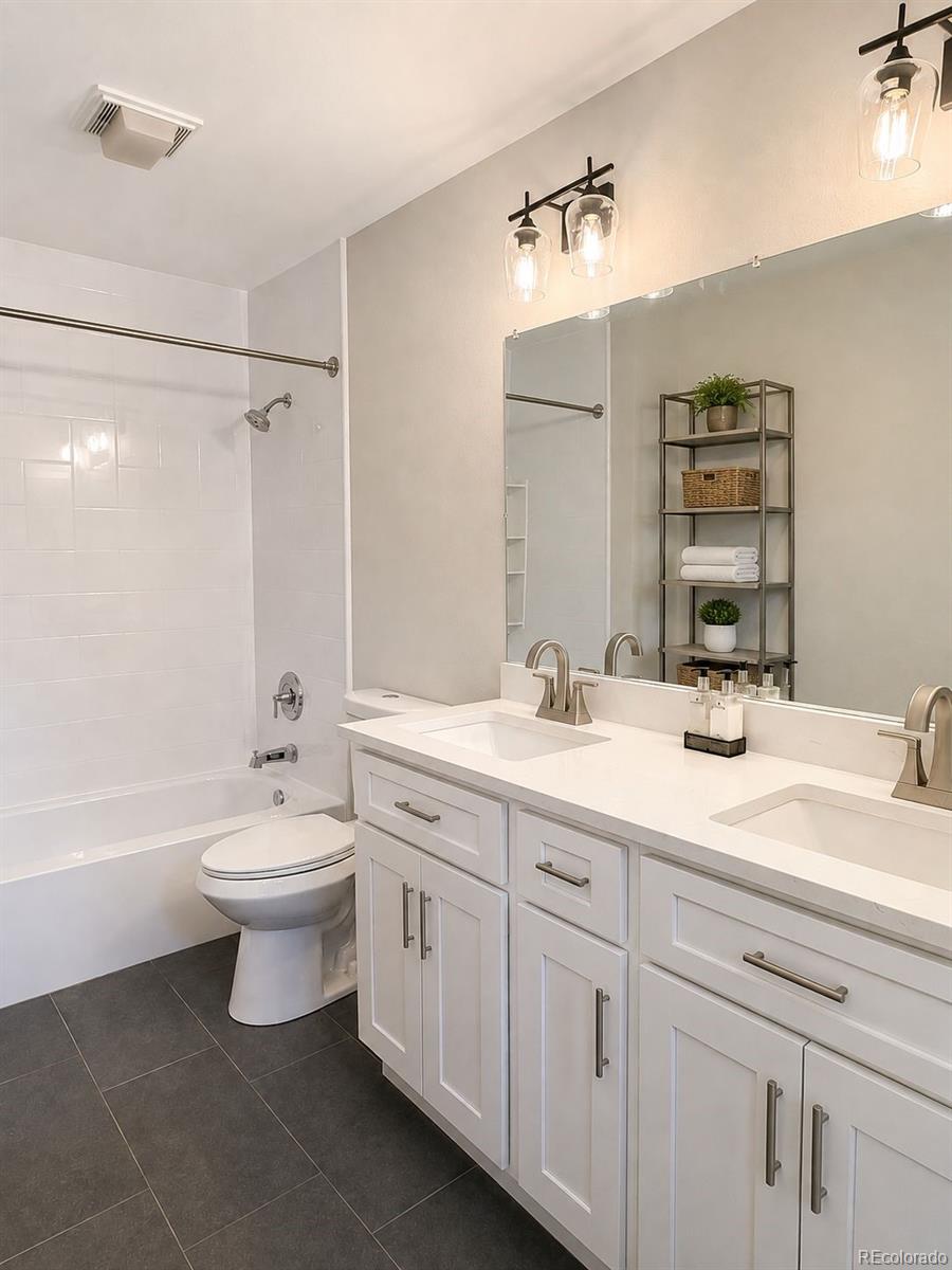 MLS Image #13 for 3320 s pennsylvania street,englewood, Colorado