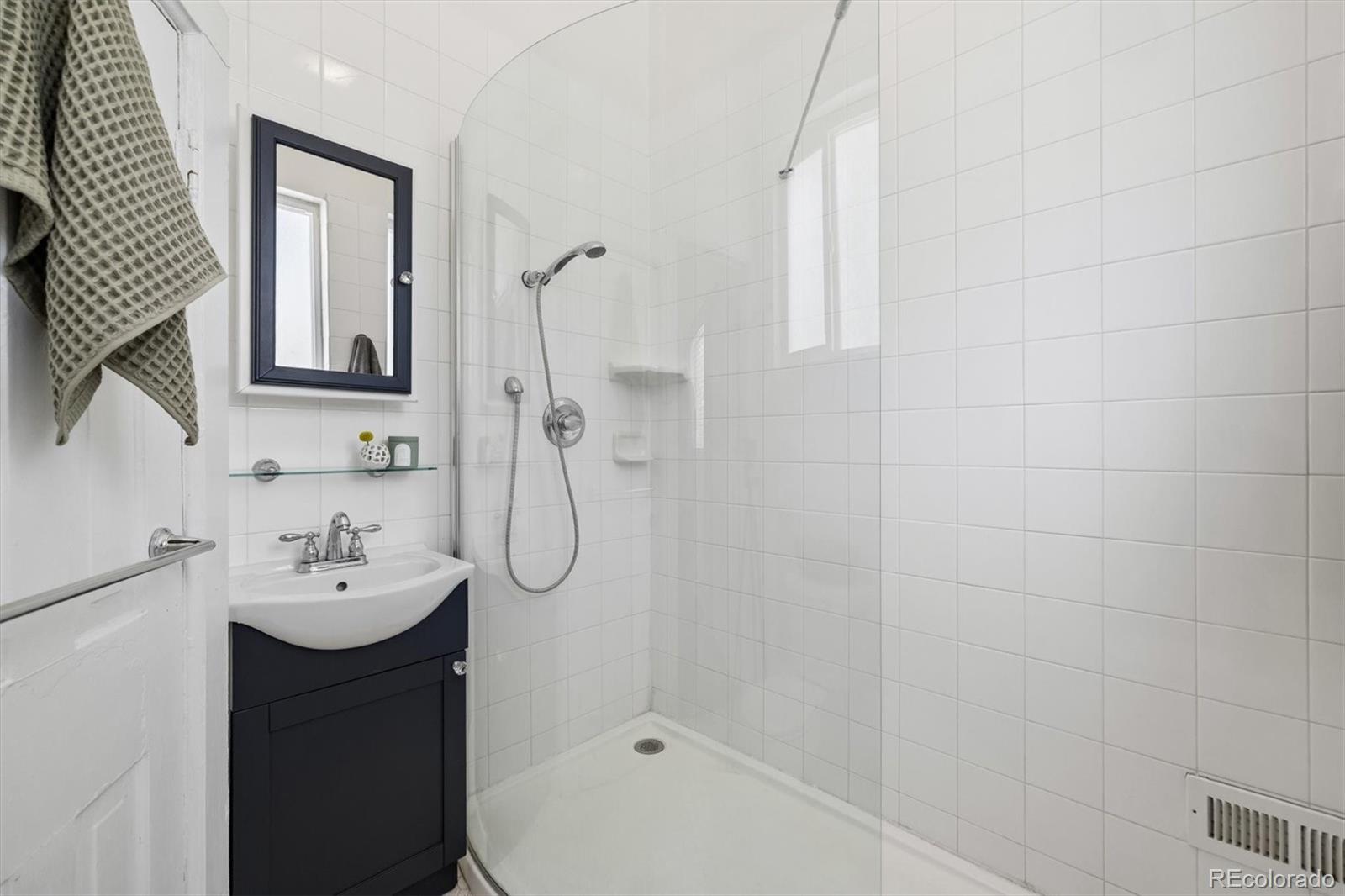 MLS Image #24 for 3139 n franklin street,denver, Colorado